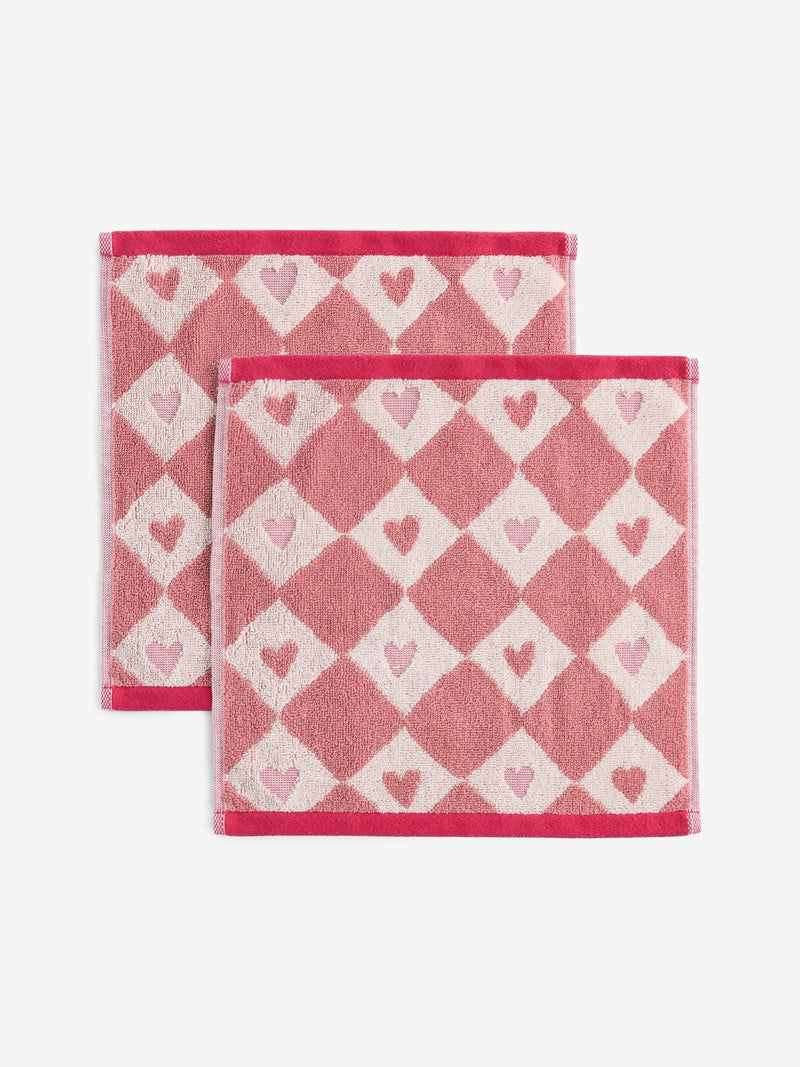 Heart face cloths pink set of 2, imported from the UK