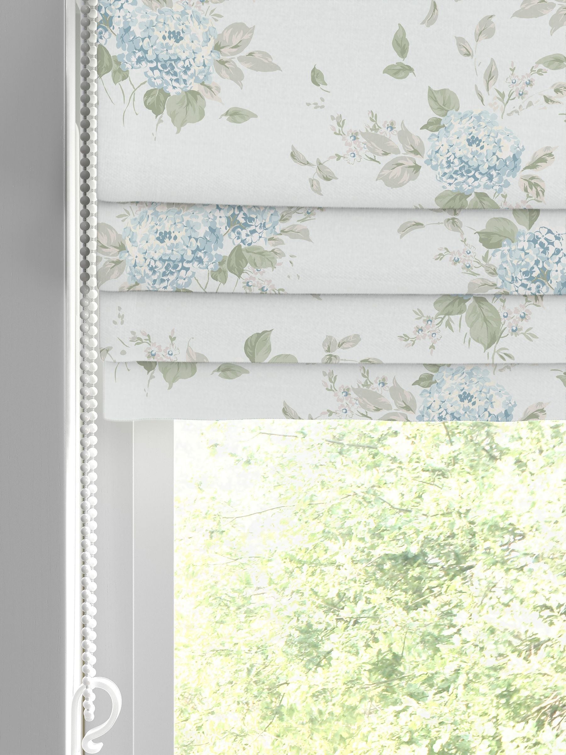 Shabby Chic blue hydrangea roman blind made to measure (British brand)