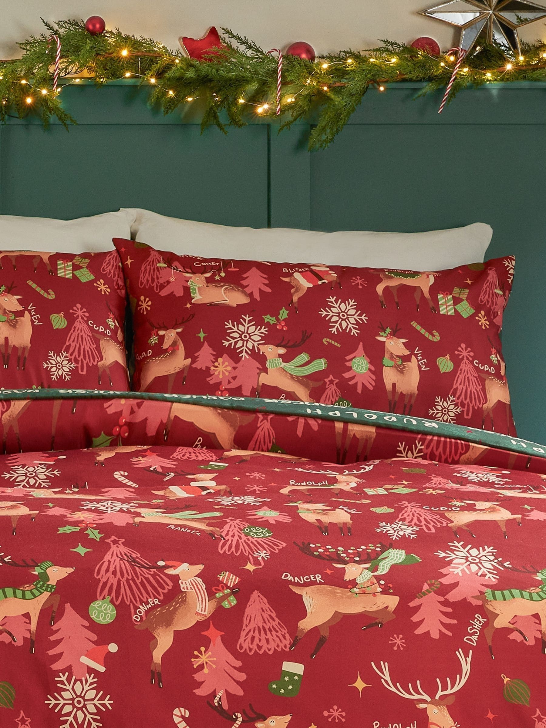 Red Christmas Sleigh Team duvet cover set - British product