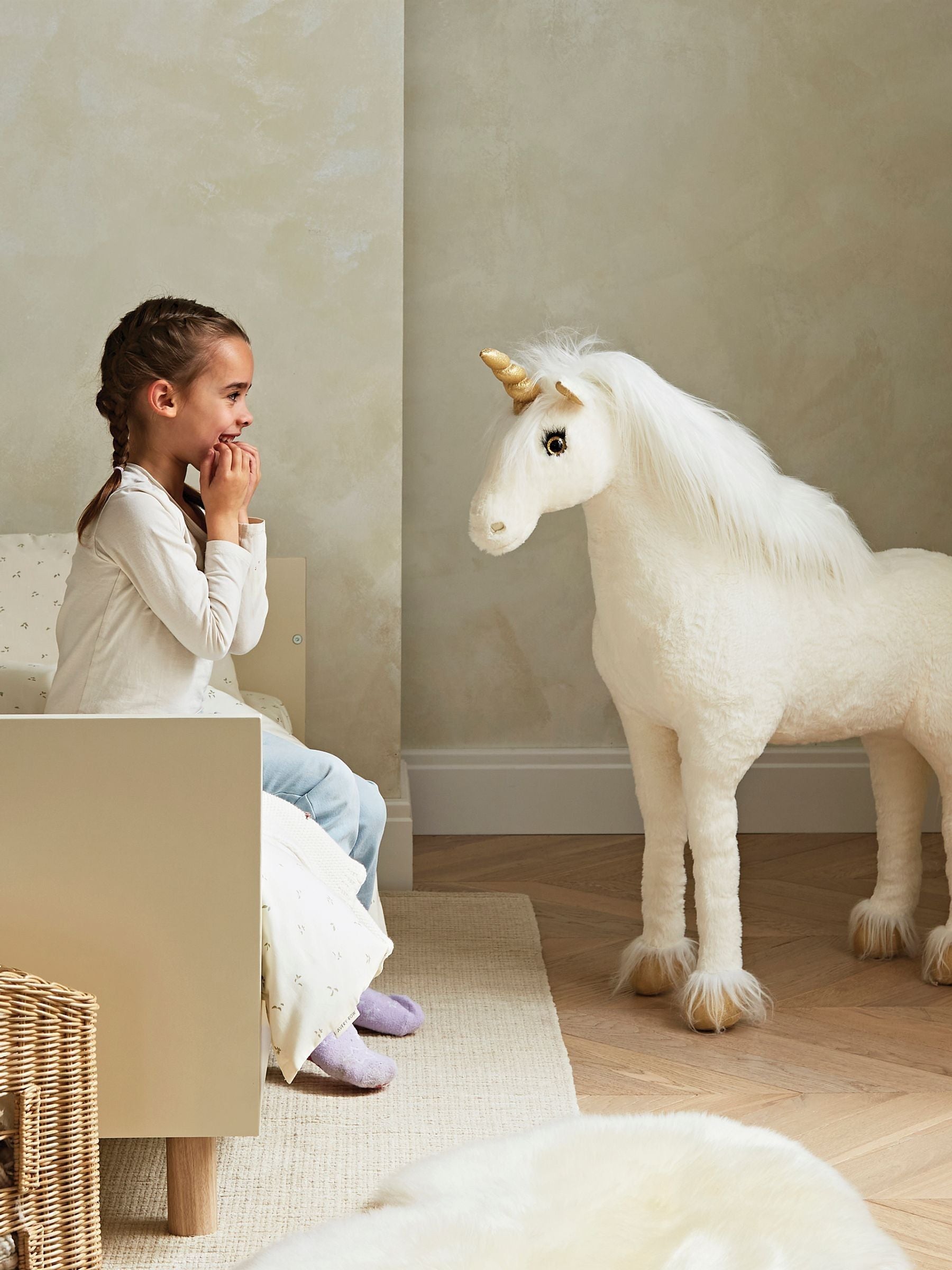 Cuddleco gold dust standing unicorn stuffed animal 90cm - British product
