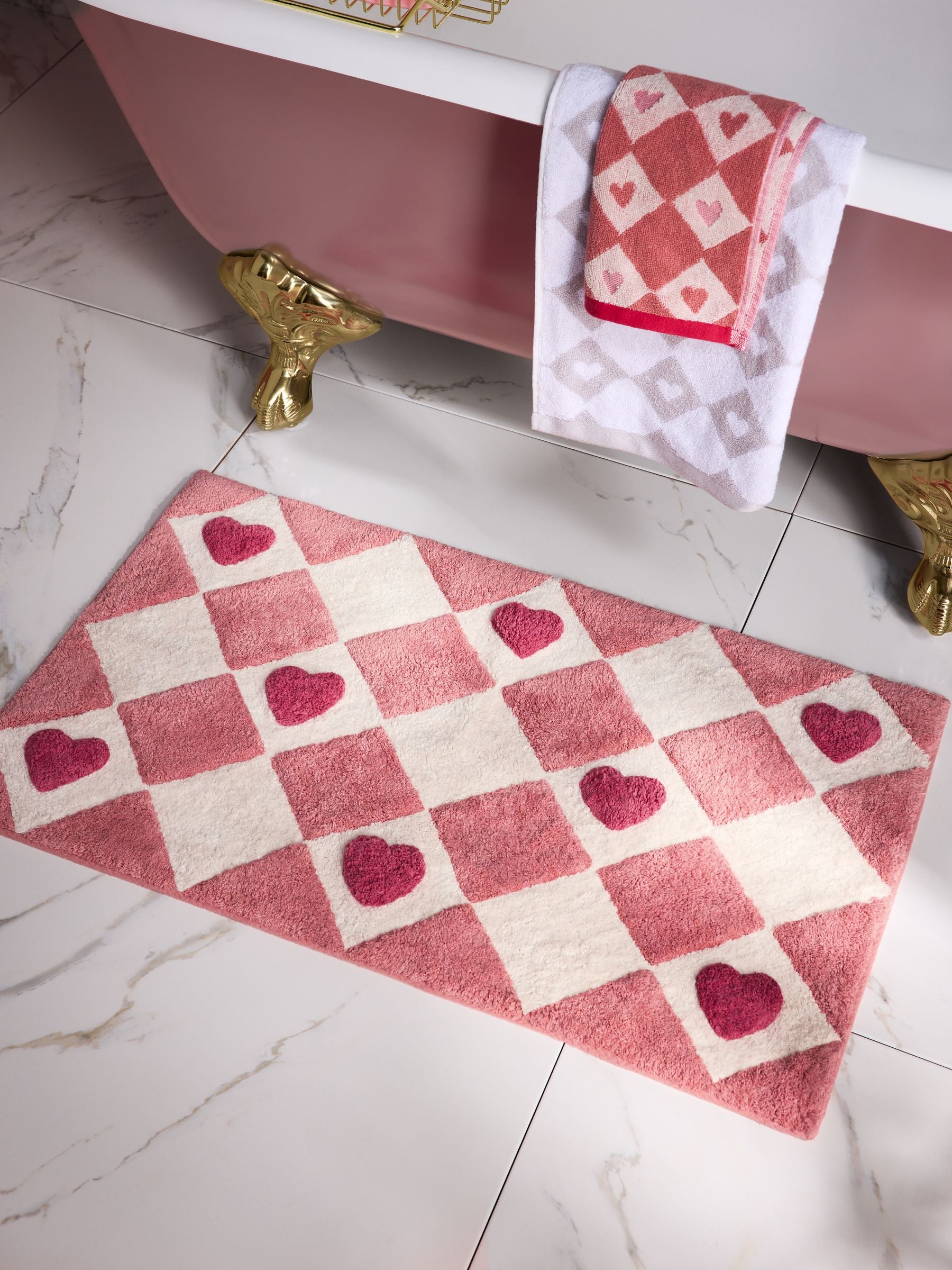 Pink Heart Bath Mat 100% cotton 50x80cm, imported from the UK