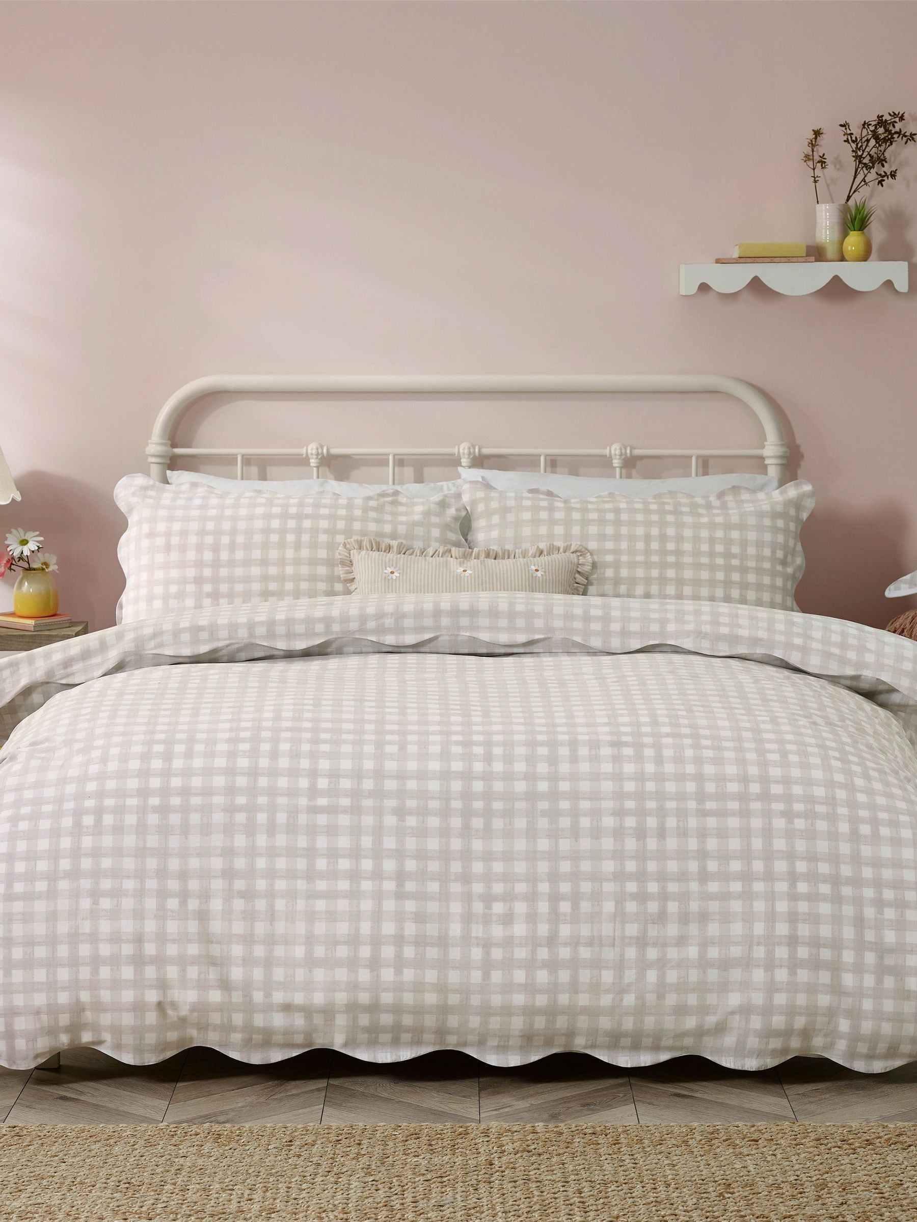 Furn Natural Scalloped Edge Gingham Duvet Cover Set - British product
