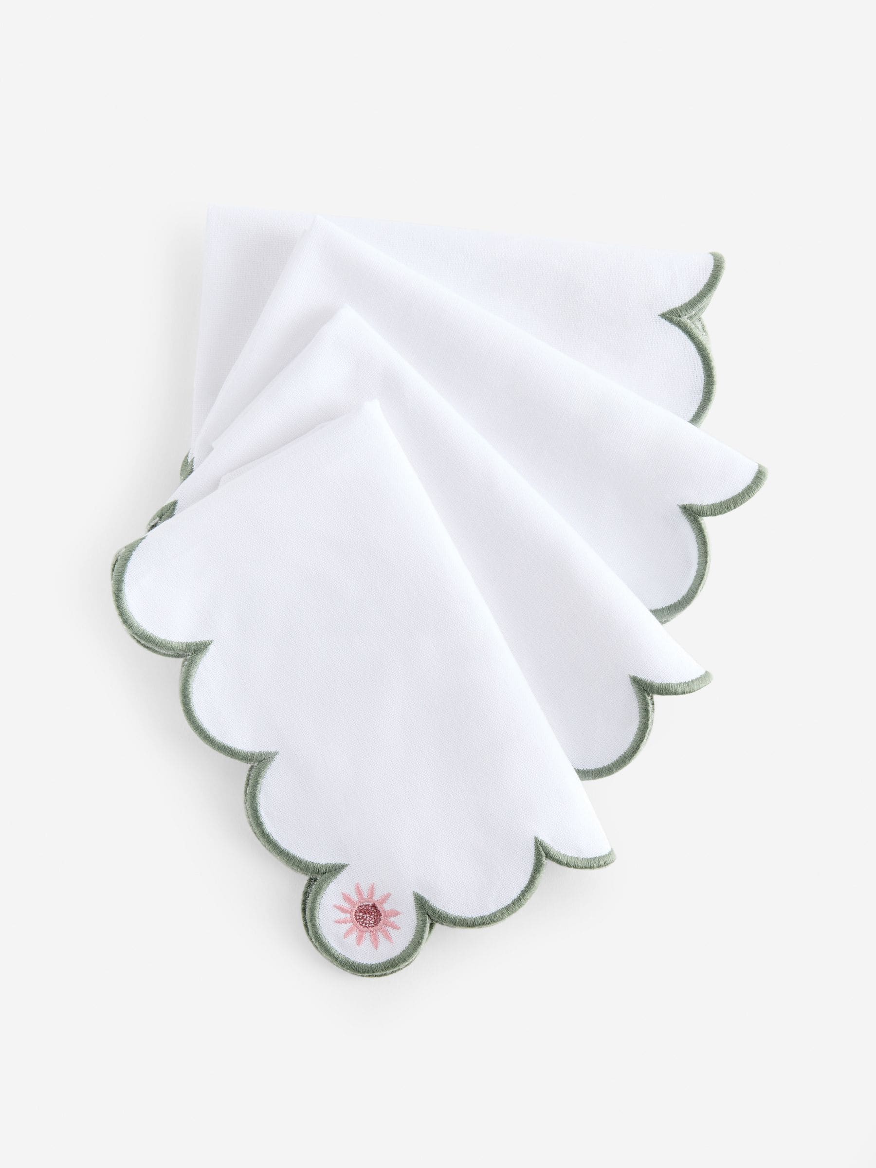 Nina Campbell green floral embroidered napkins set 38cm, UK version