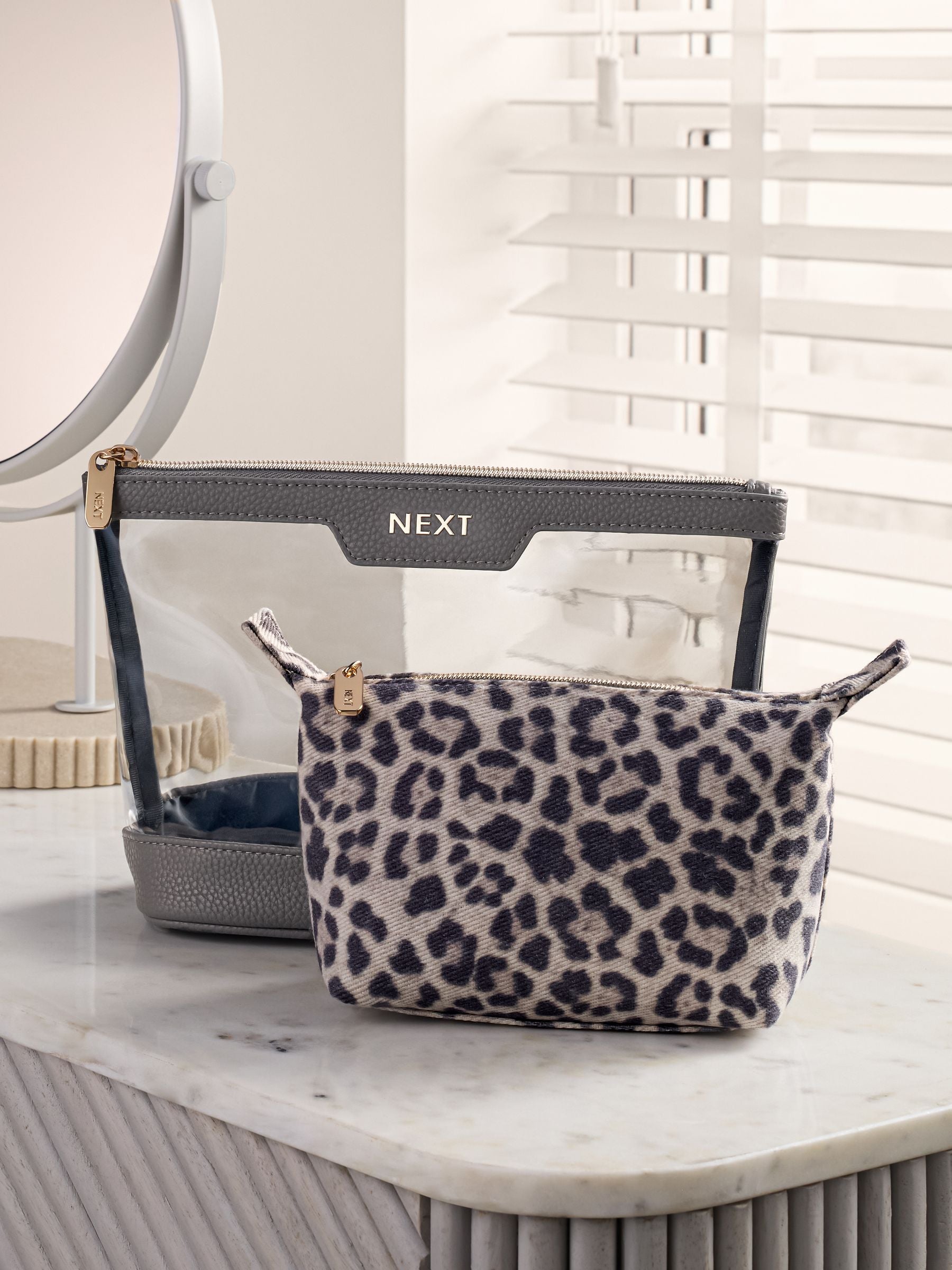 Leopard print makeup bag set with clear mini pouch (British brand)