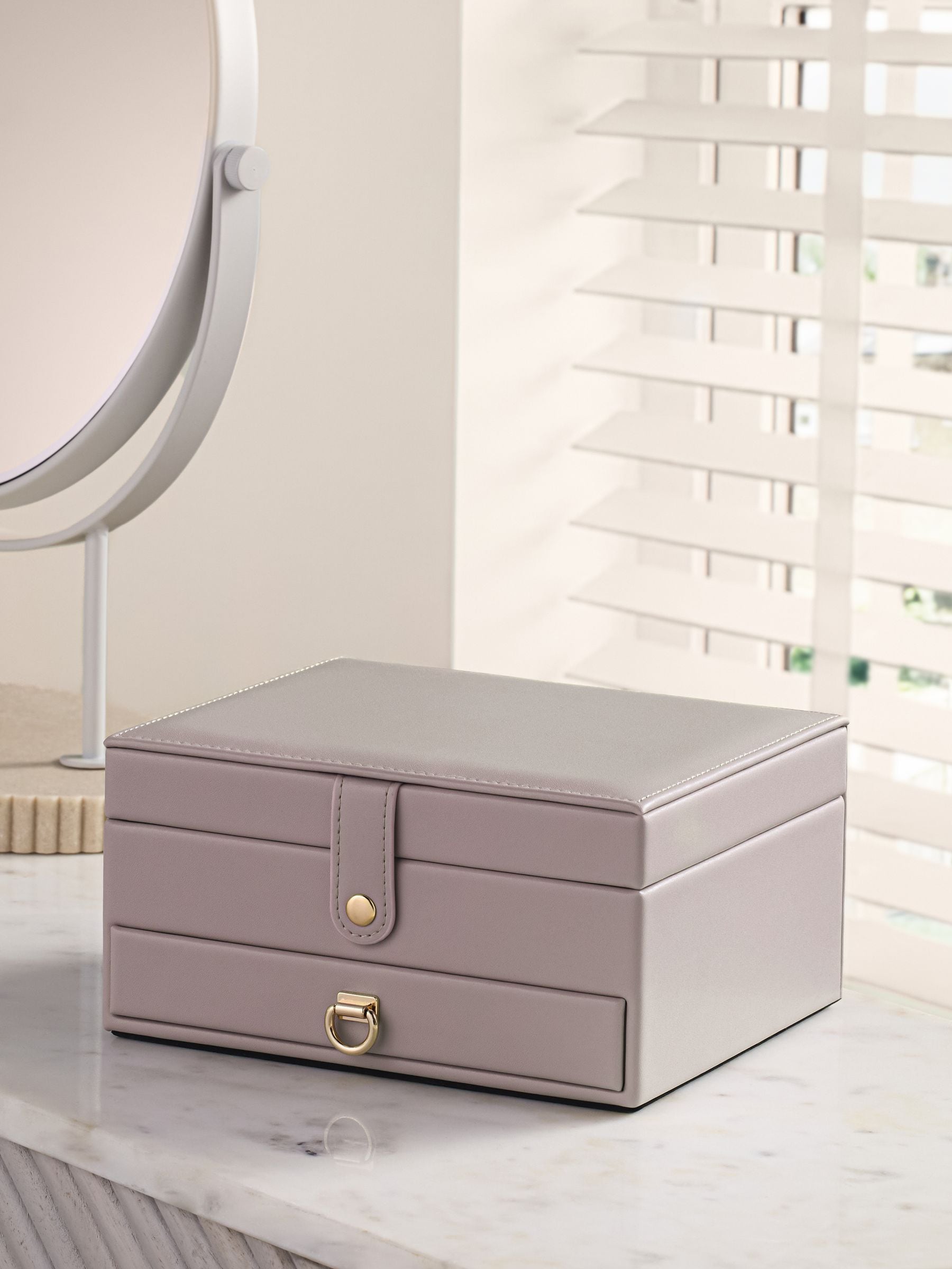 Lilac faux leather jewellery box, imported from the UK