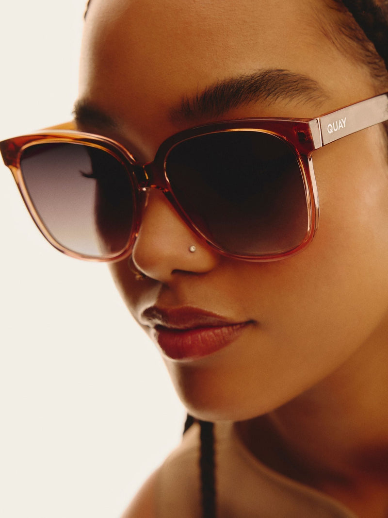 QUAY Light Brown Wide Awake Sunglass
