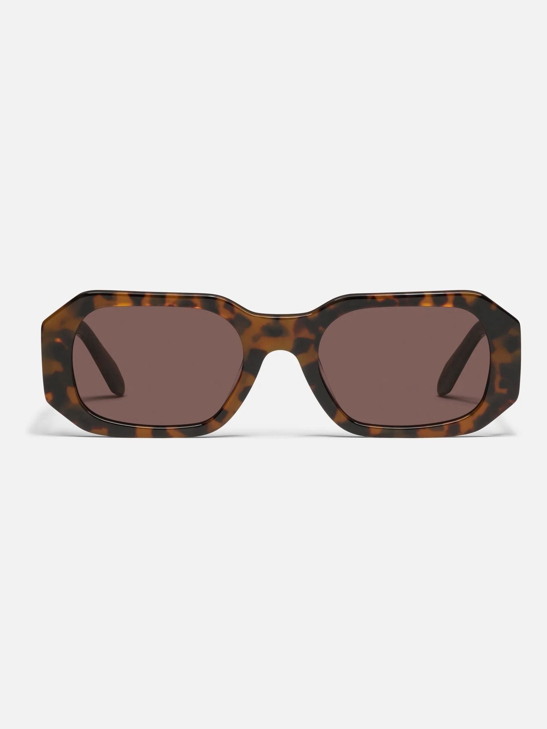QUAY Hyped Up sunglasses, imported from the UK