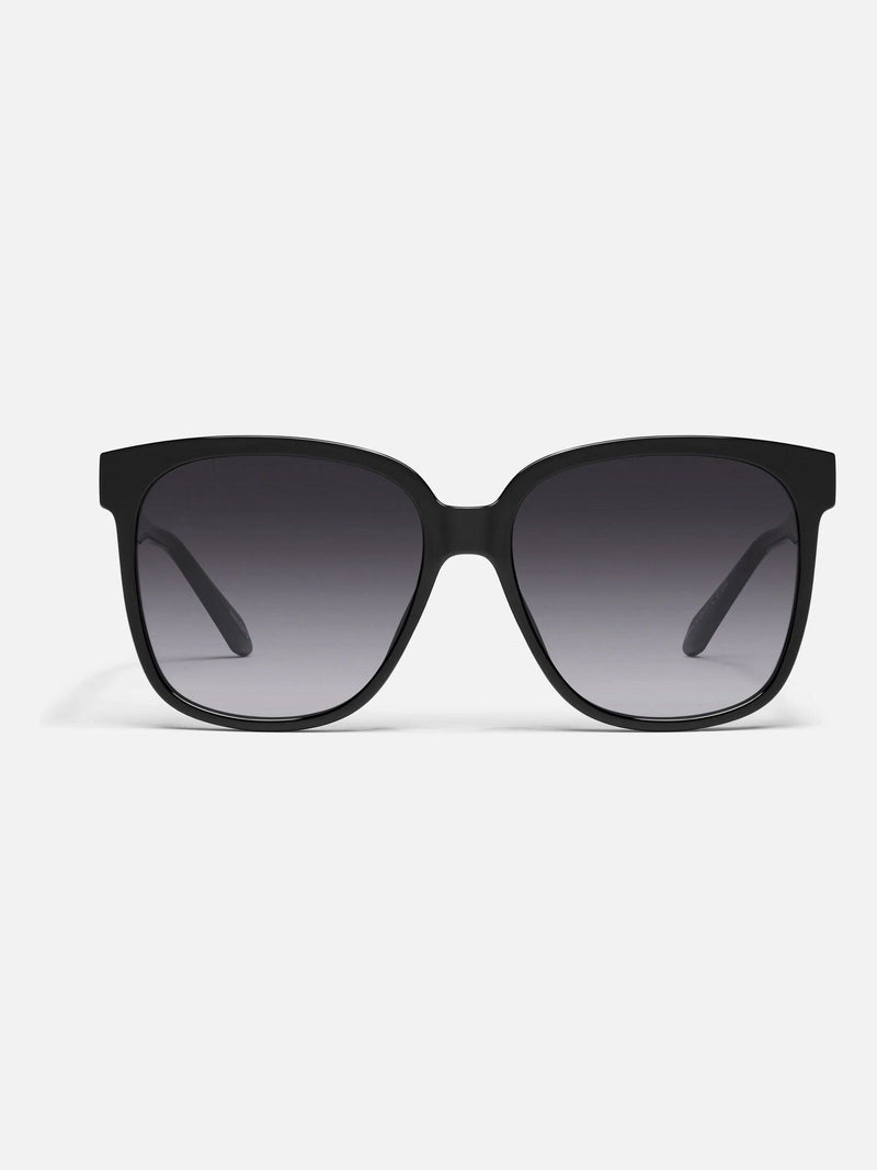 QUAY Black Wide Awake Sunglass