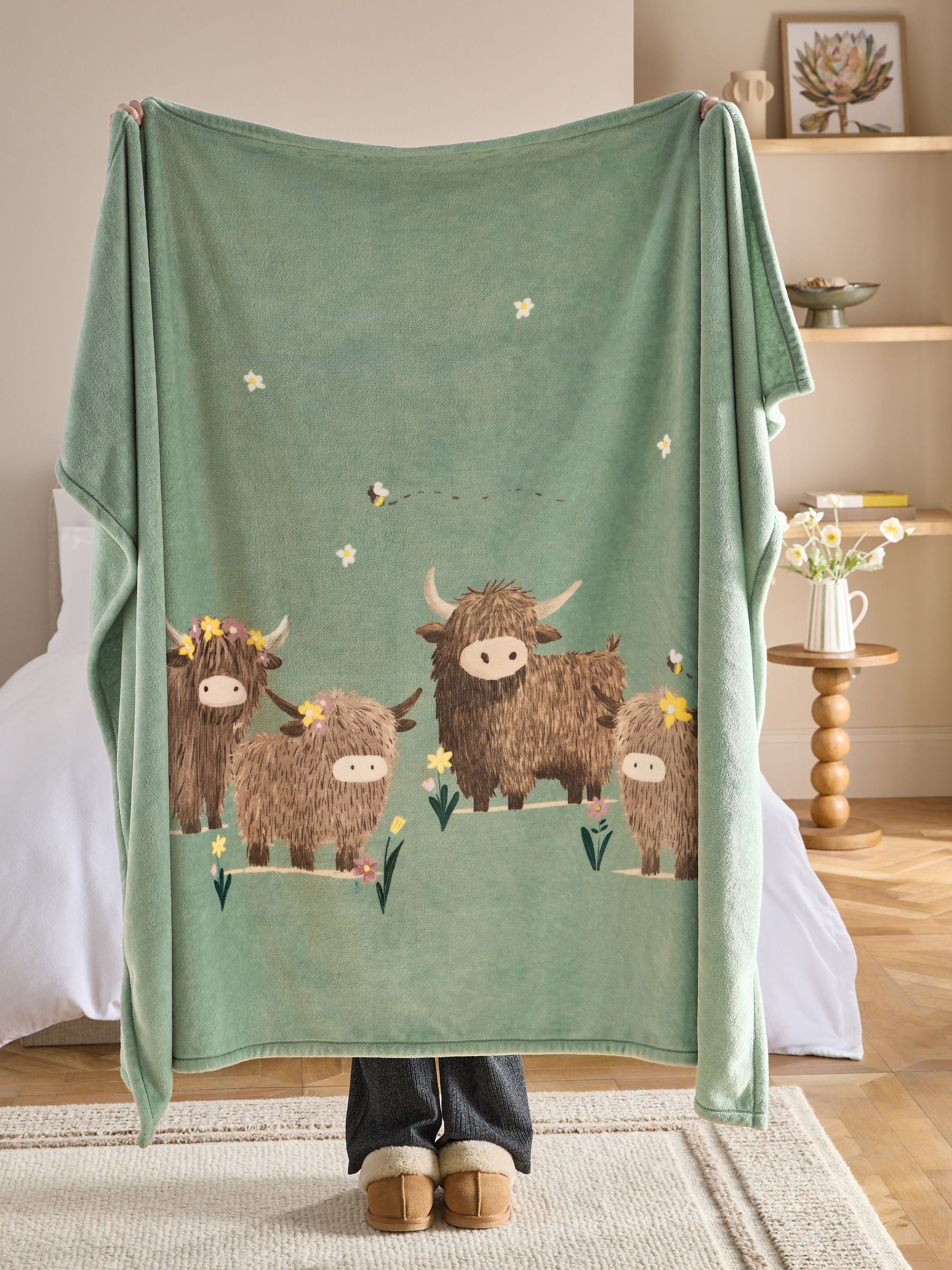 Sage green Hamish Highland Cow floral fleece throw (British brand)