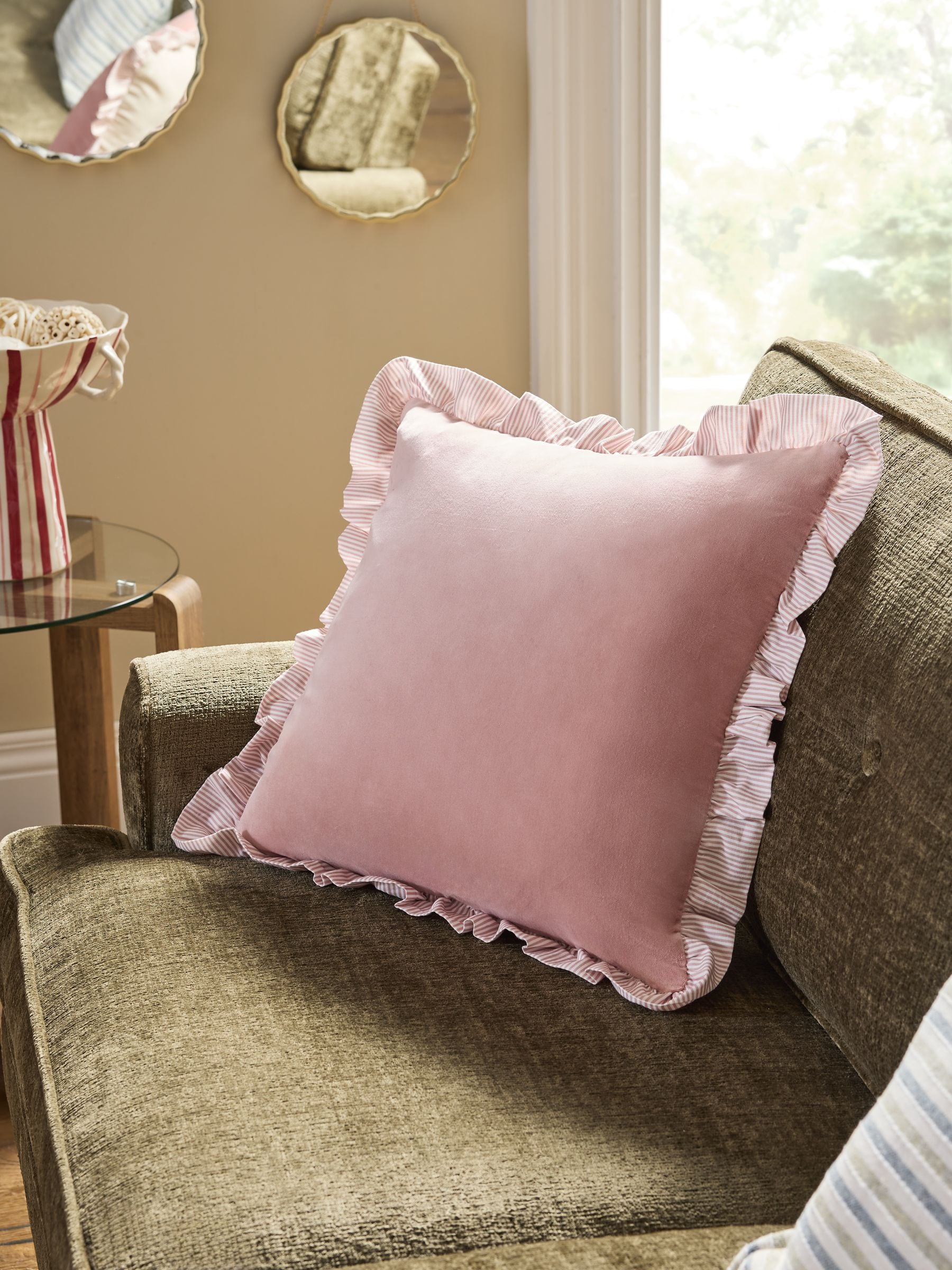 Pink velvet cushion ruffle trim 43cm, UK version