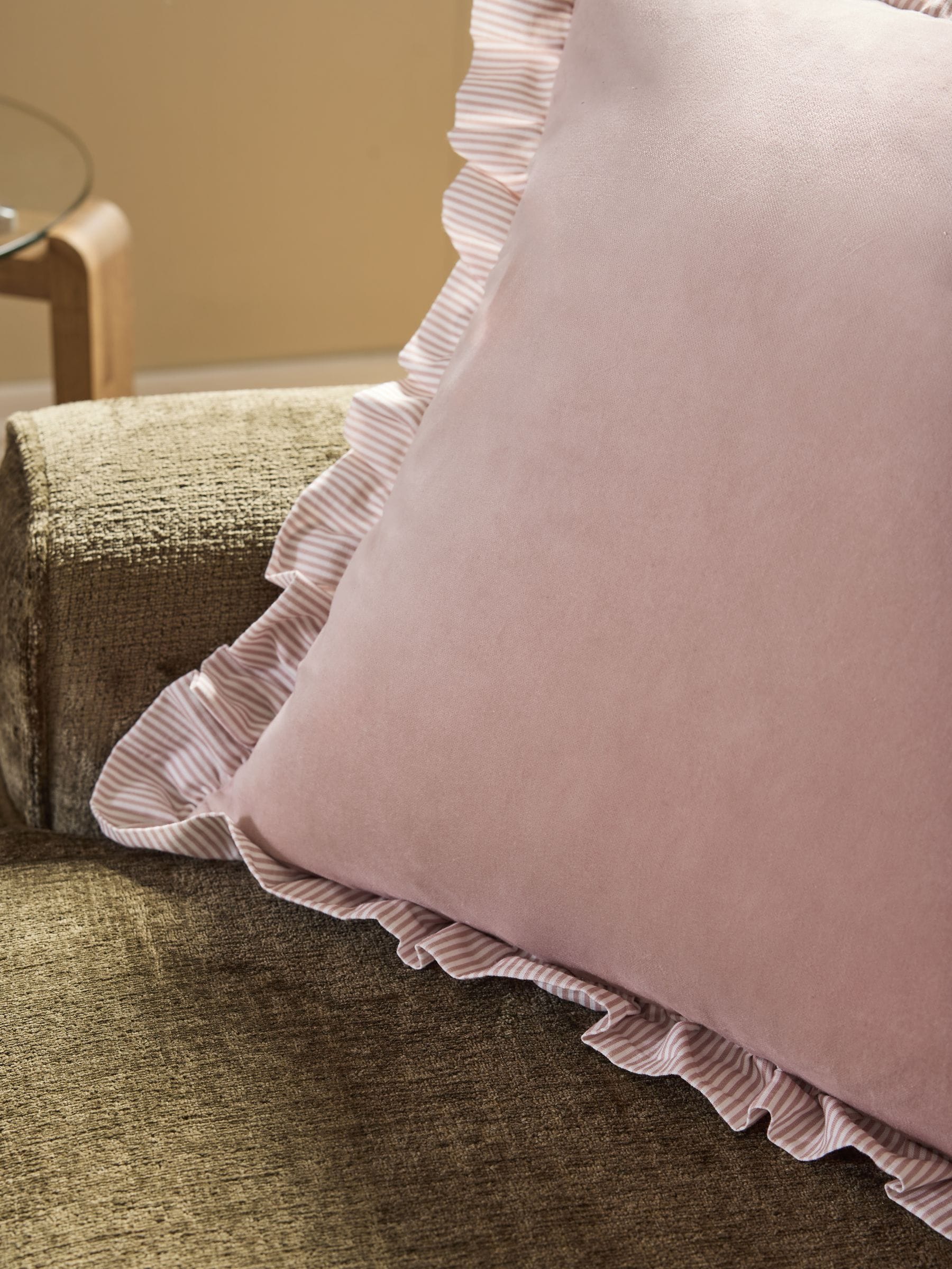 Pink velvet cushion ruffle trim 43cm, UK version
