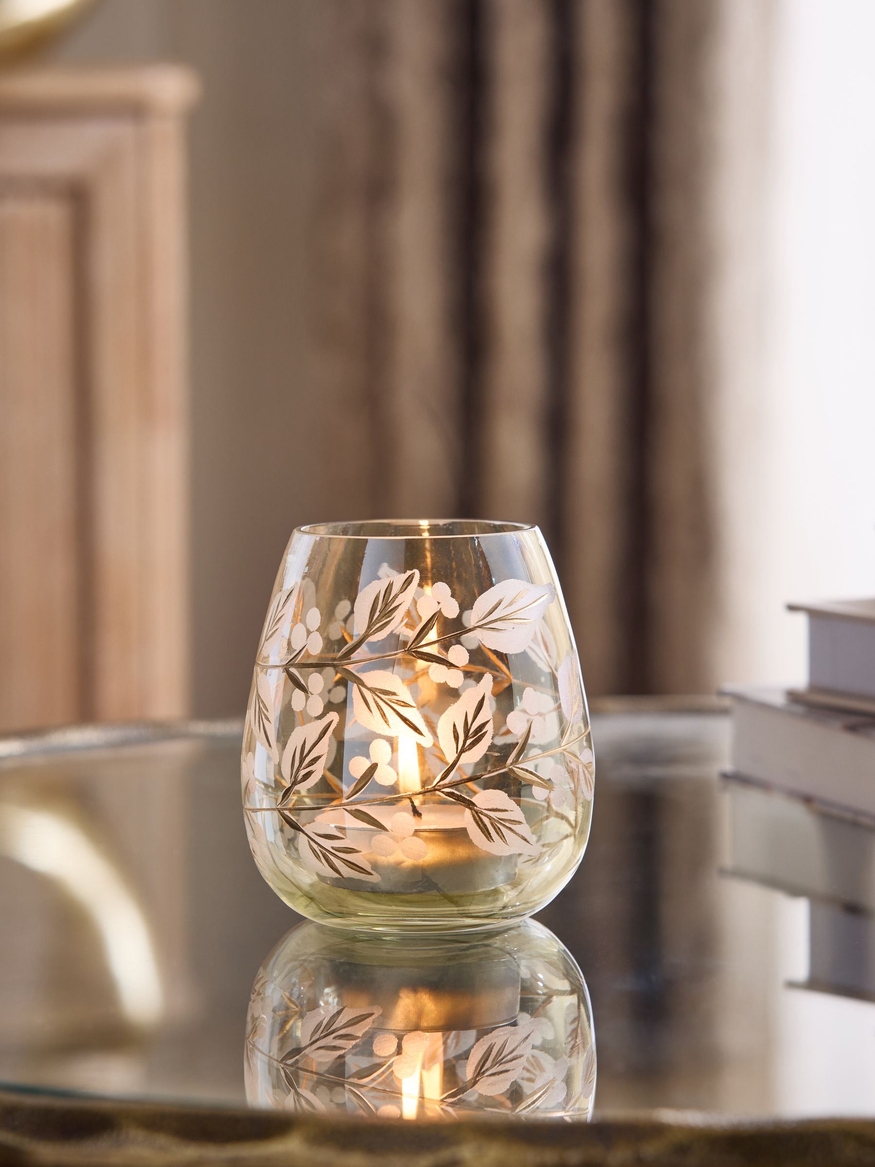 Glass tealight holder with gold etched leaf pattern 11.5cm, UK version