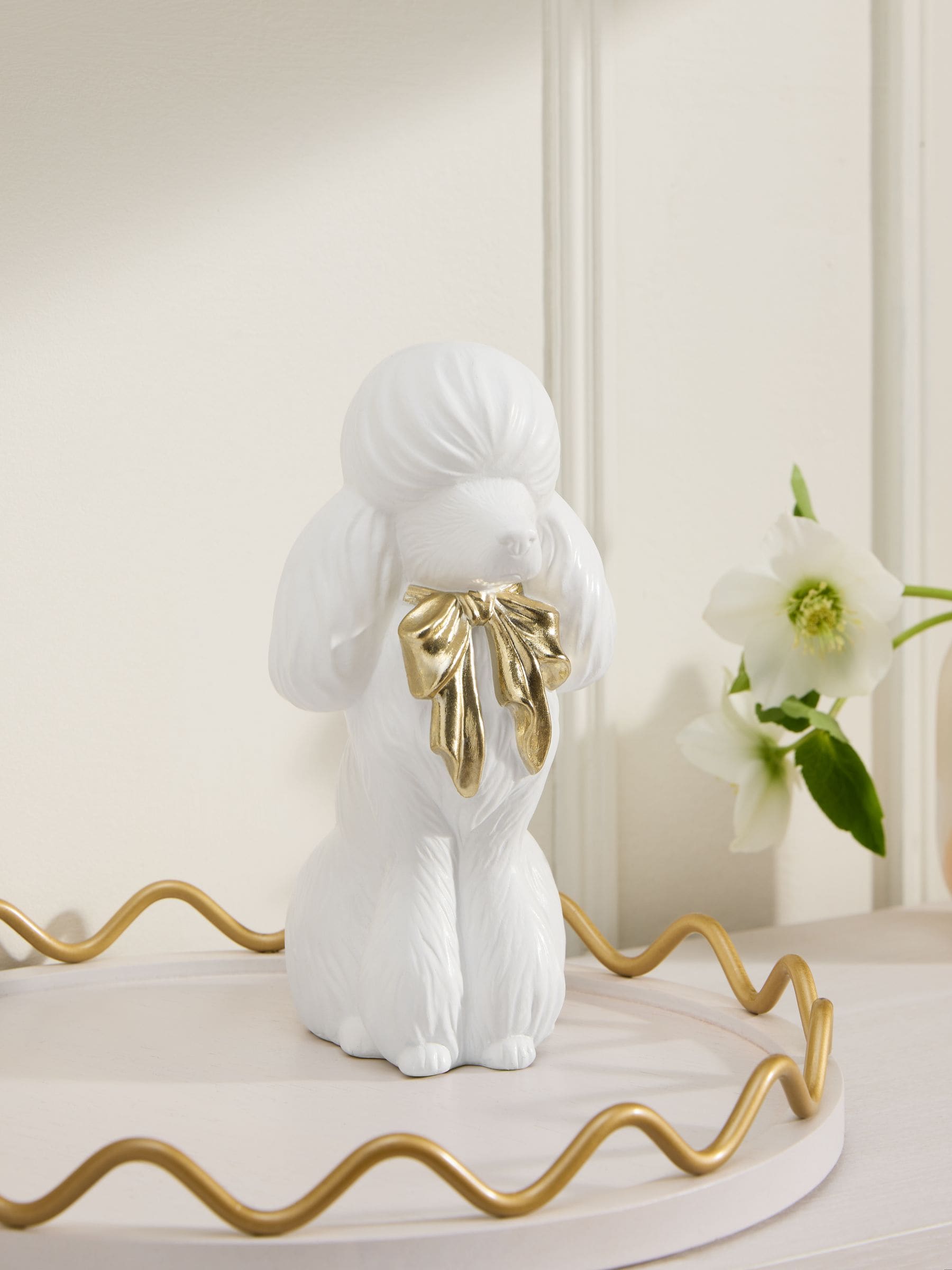 White poodle figurine with gold bow 19.5cm tall, imported from the UK