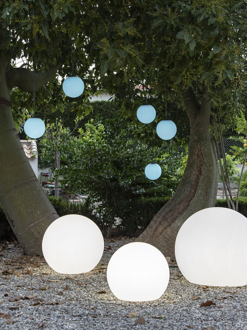 New Garden white outdoor lighted ball 50cm (British brand)