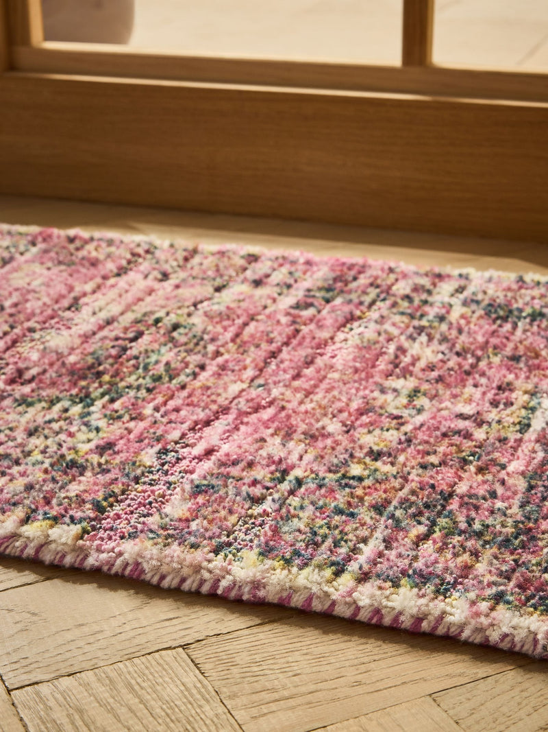 Pink Emporium Oriental doormat with vintage effect - British product