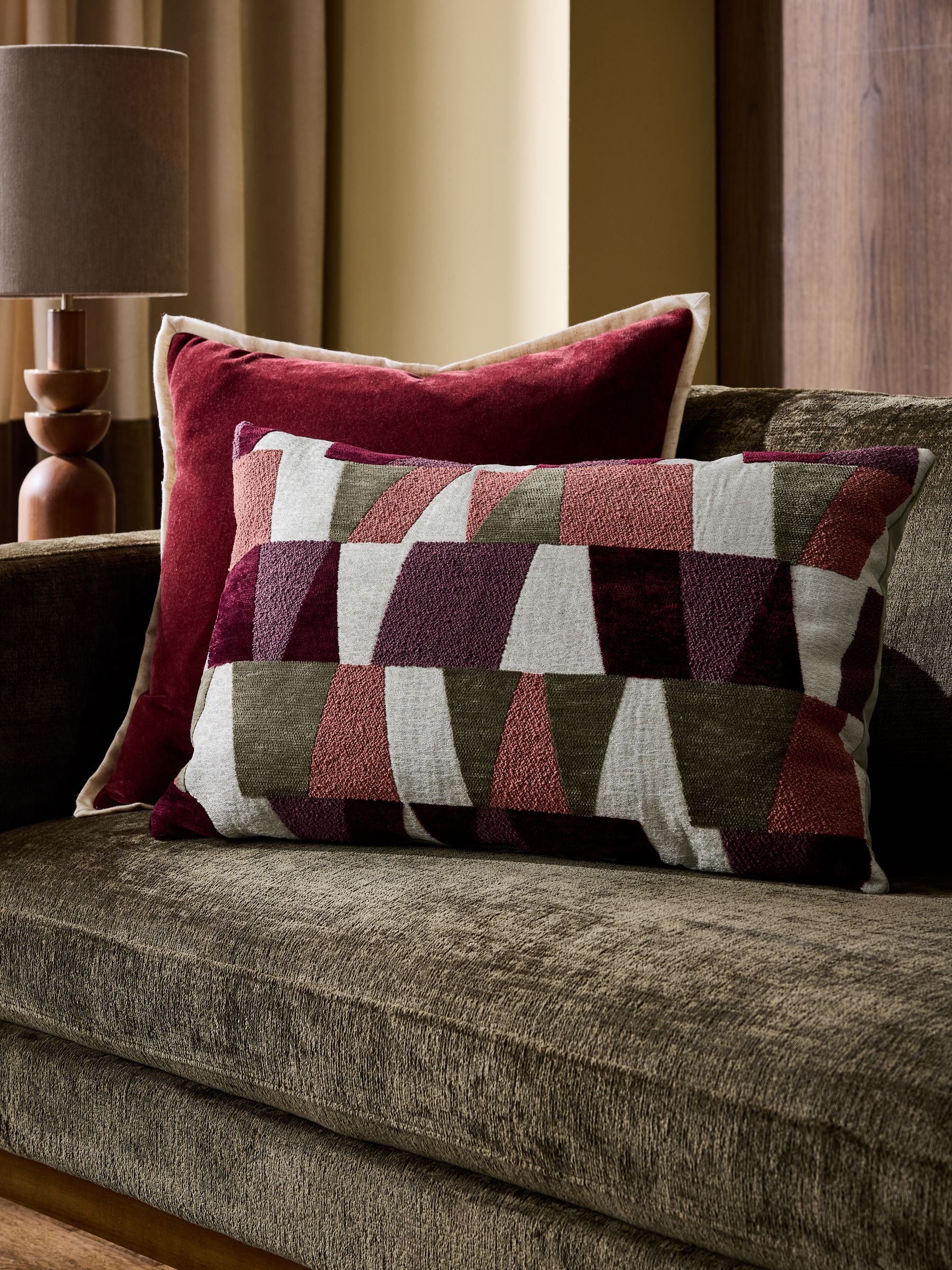 Cushion green cut velvet zig 40x59cm, imported from the UK