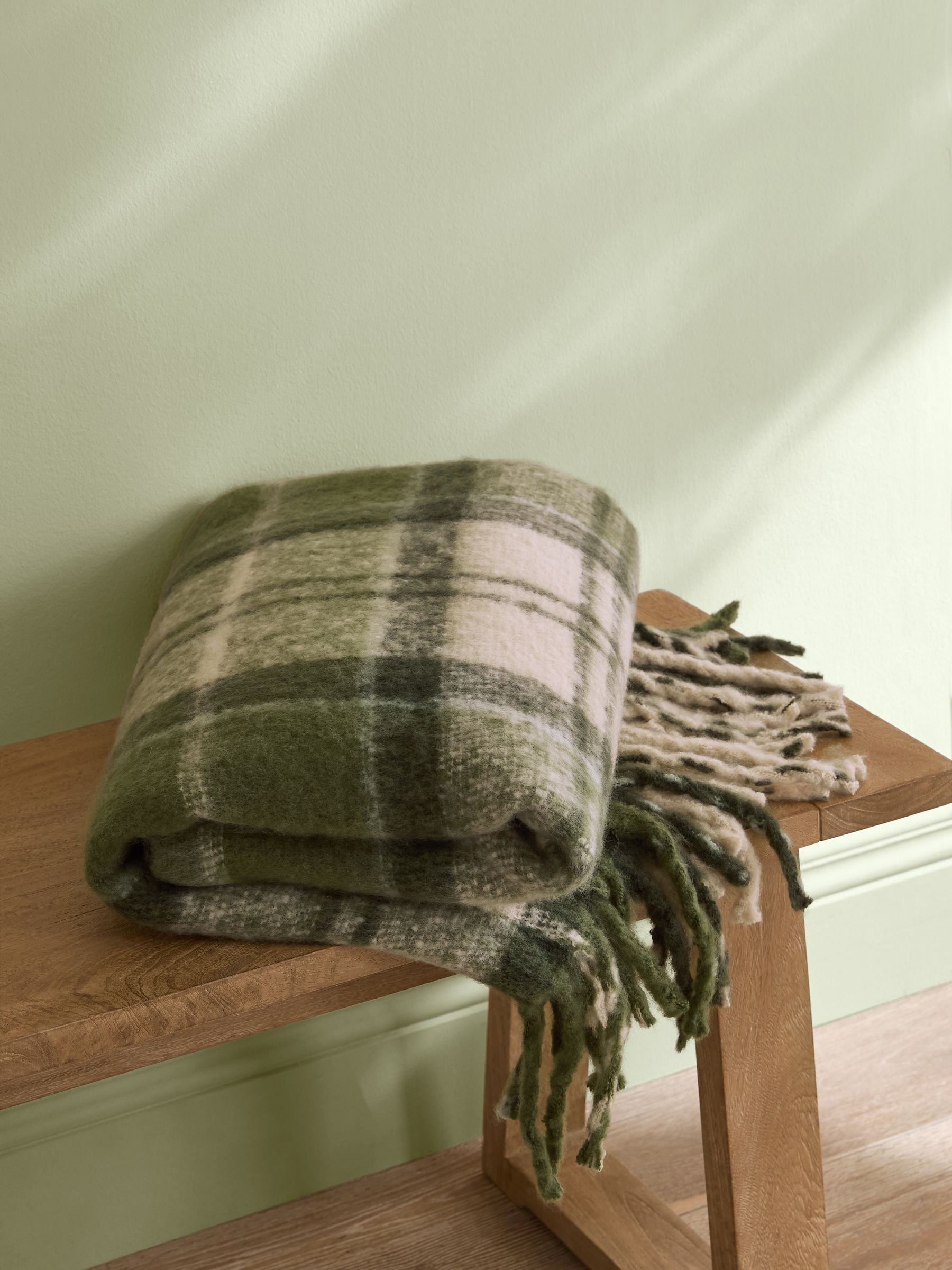Nina Campbell Green Check Brushed Throw