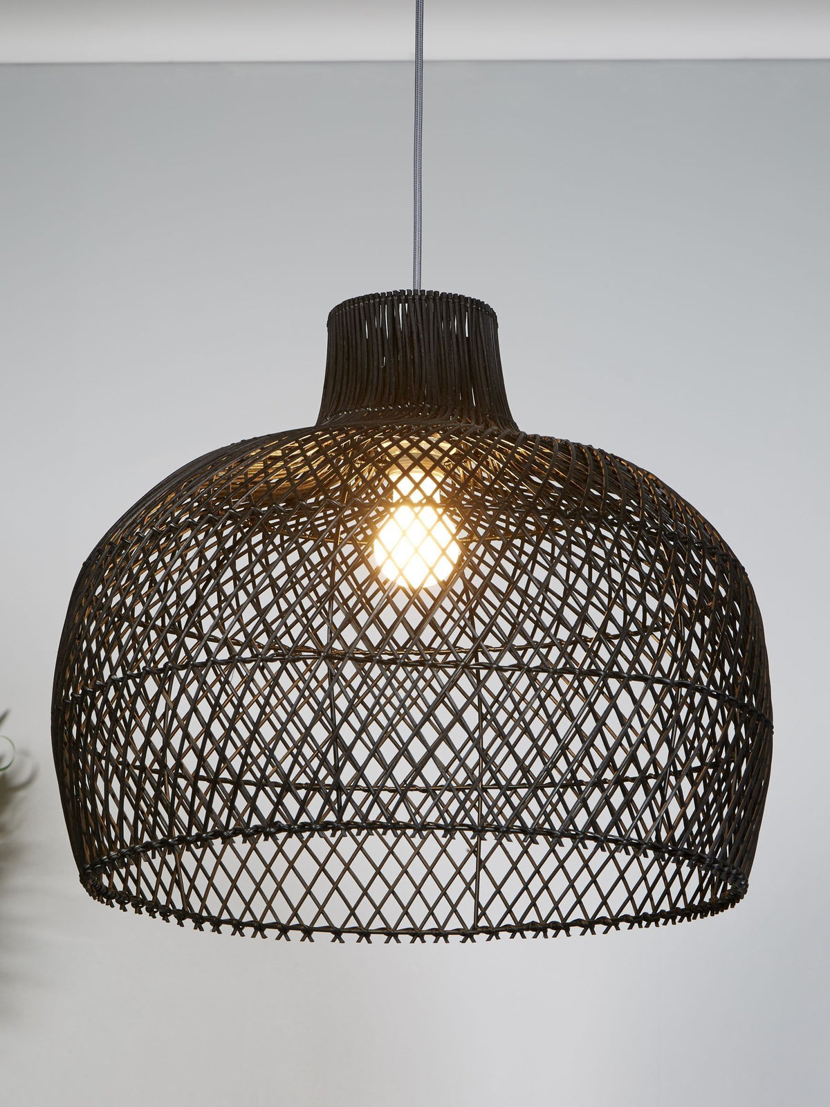 Searchlight black rattan lampshade 52cm, imported from the UK