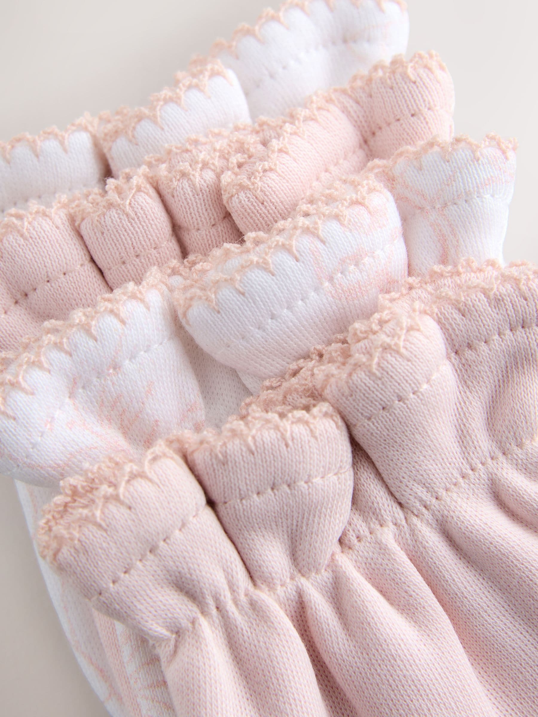 Baker by Ted Baker pink and white mittens 2 pack (British brand)