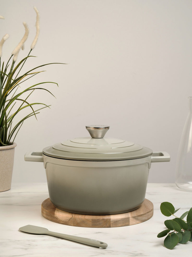 Mary Berry grey cast aluminium casserole dish 24cm, imported from the UK