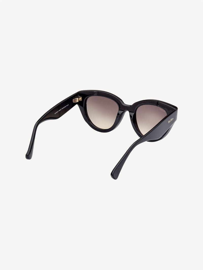 Max Mara black round sunglasses with plastic frame - British product