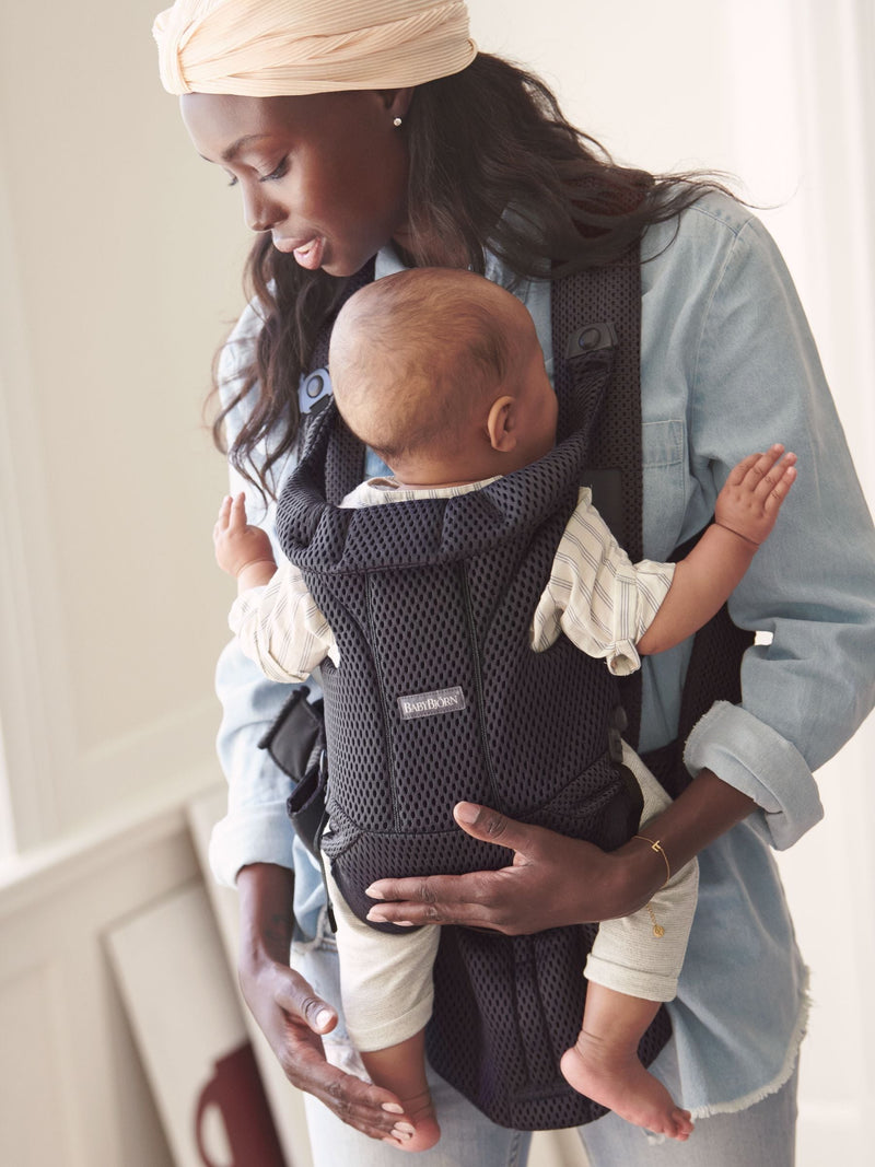 BabyBjörn Move baby carrier anthracite grey 3D mesh, UK version