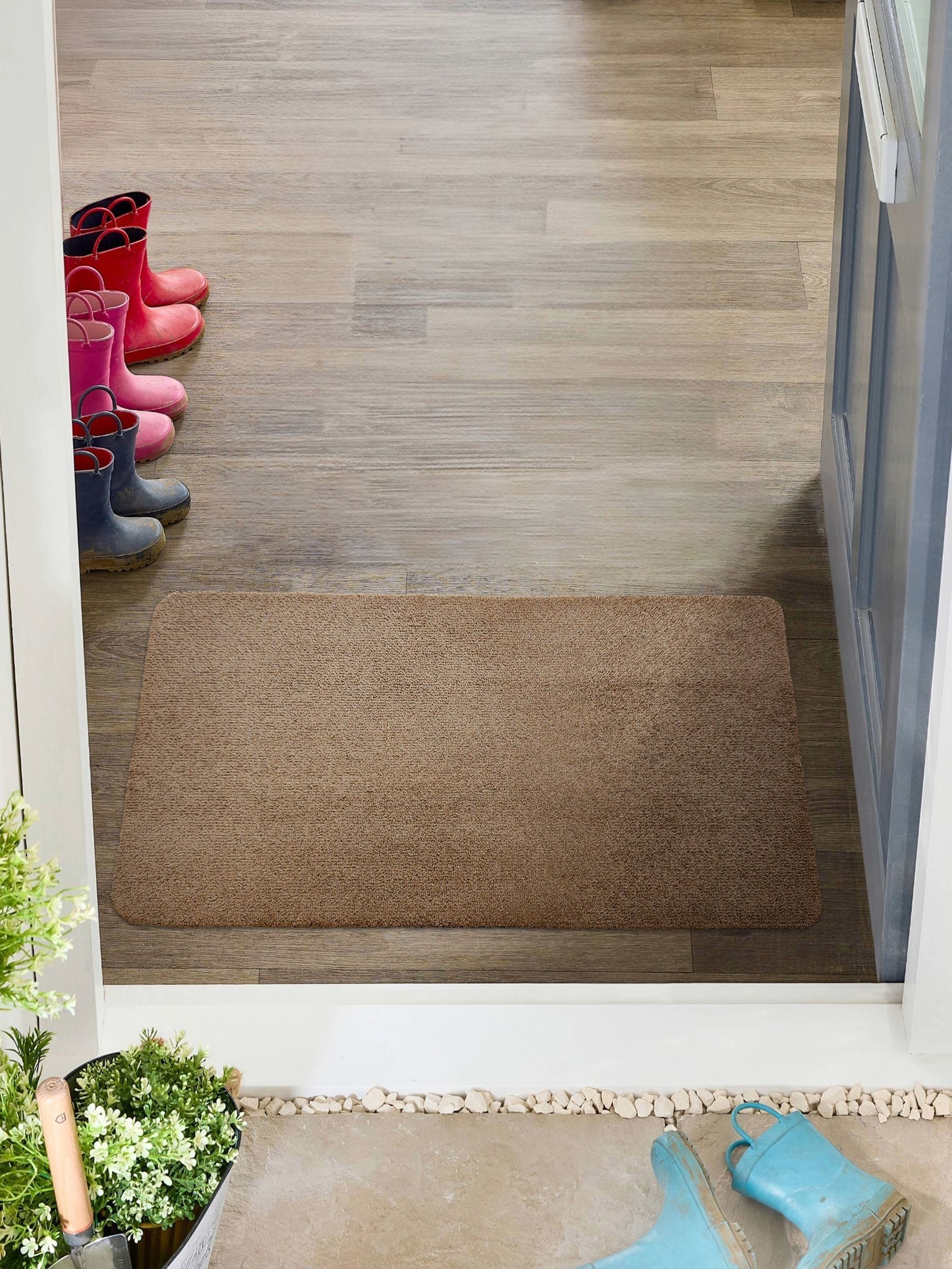 Howler & Scratch Stone Soft Washable Pet Mat