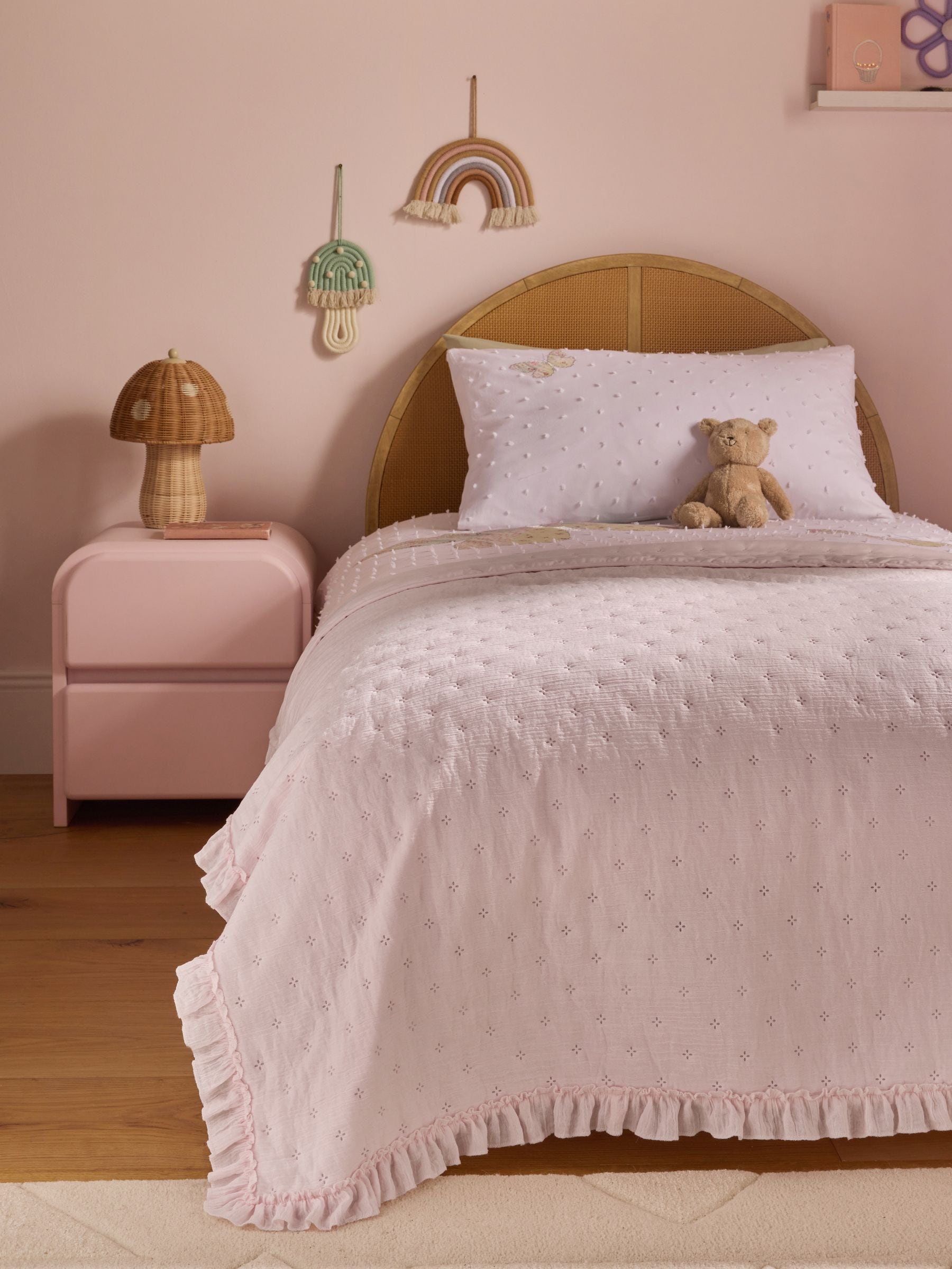 Pink quilted textured throw - British product