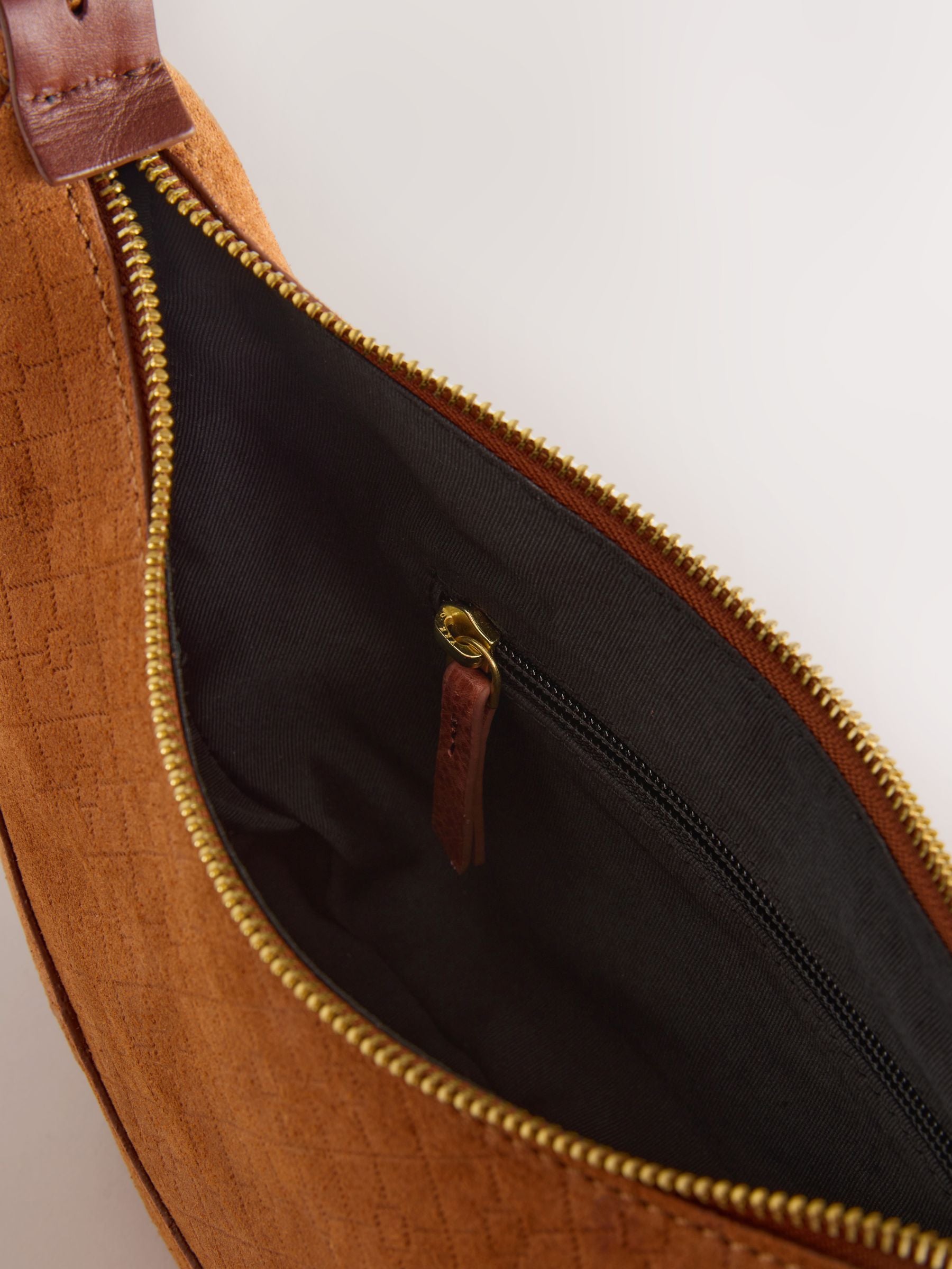 Cross body bag tan brown embossed leather - British product