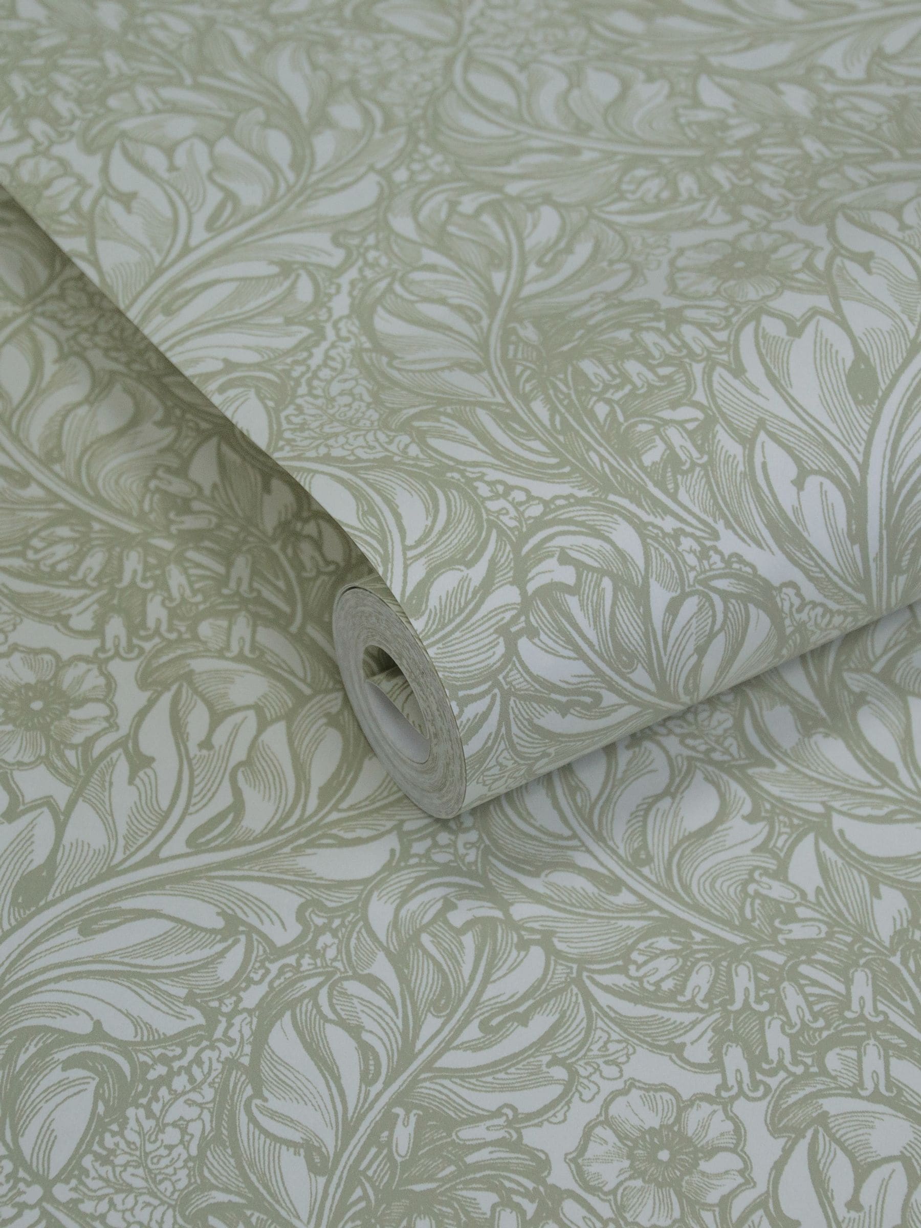 Laurence Llewelyn-Bowen green Rambleicious floral print wallpaper sample A4 - British product