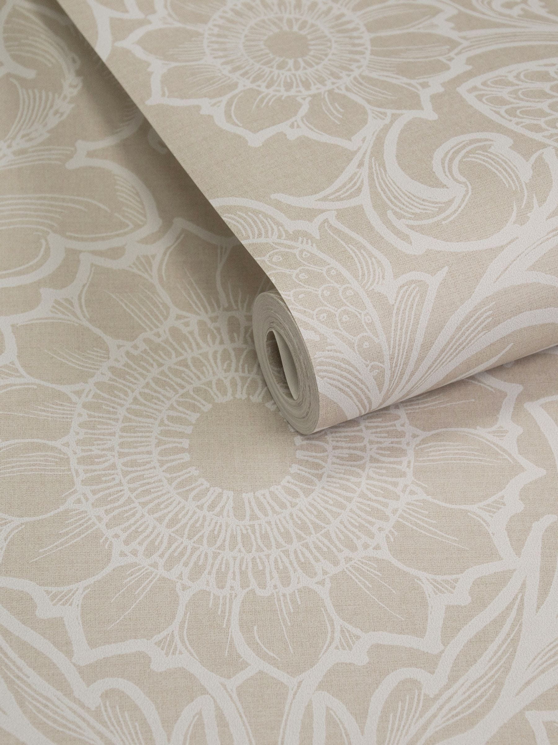 Laurence Llewelyn-Bowen Sunnyside Up floral wallpaper sample A4 (British brand)