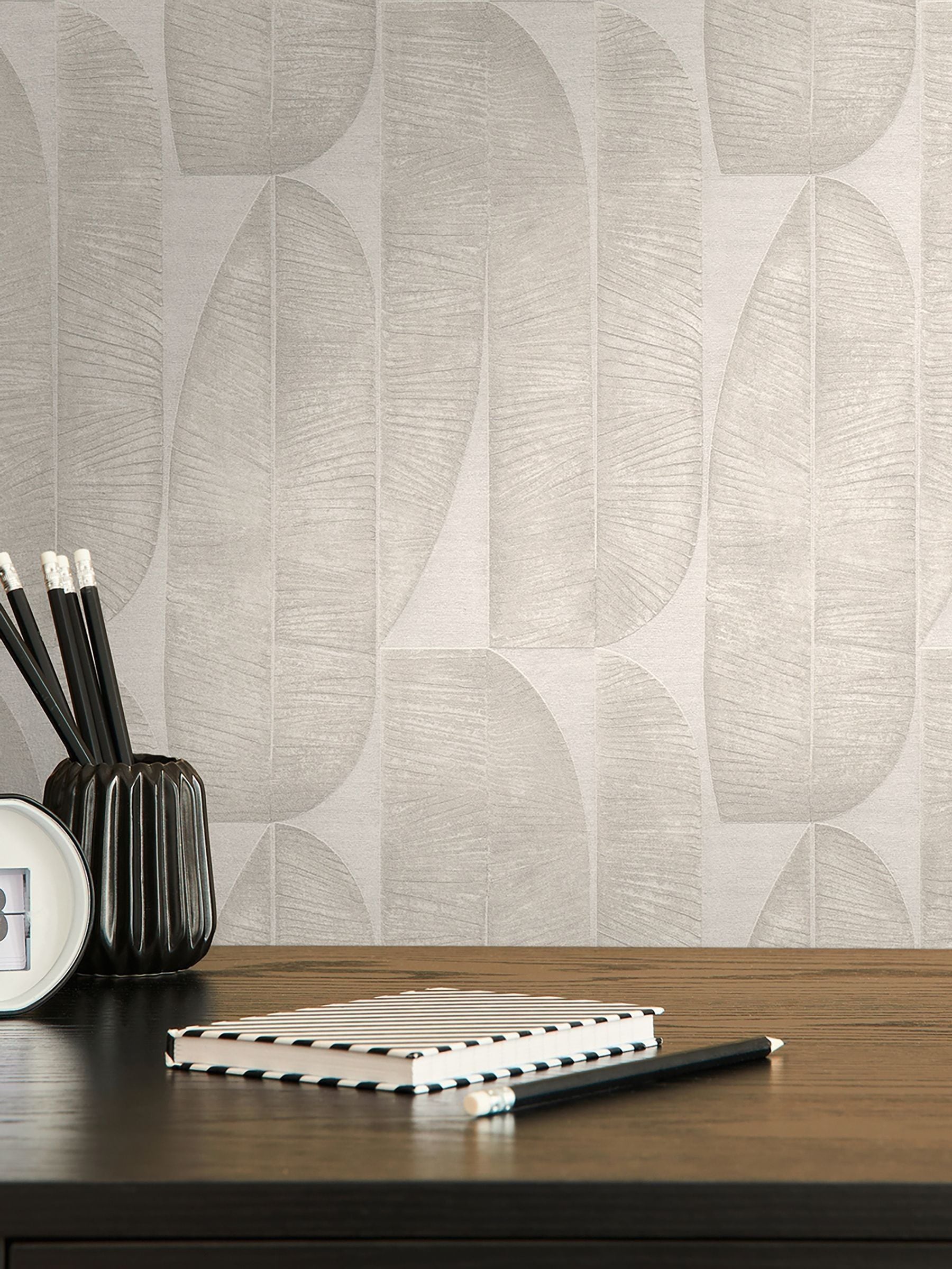 Galerie Beige Tree Leaf wallpaper 10m, UK version