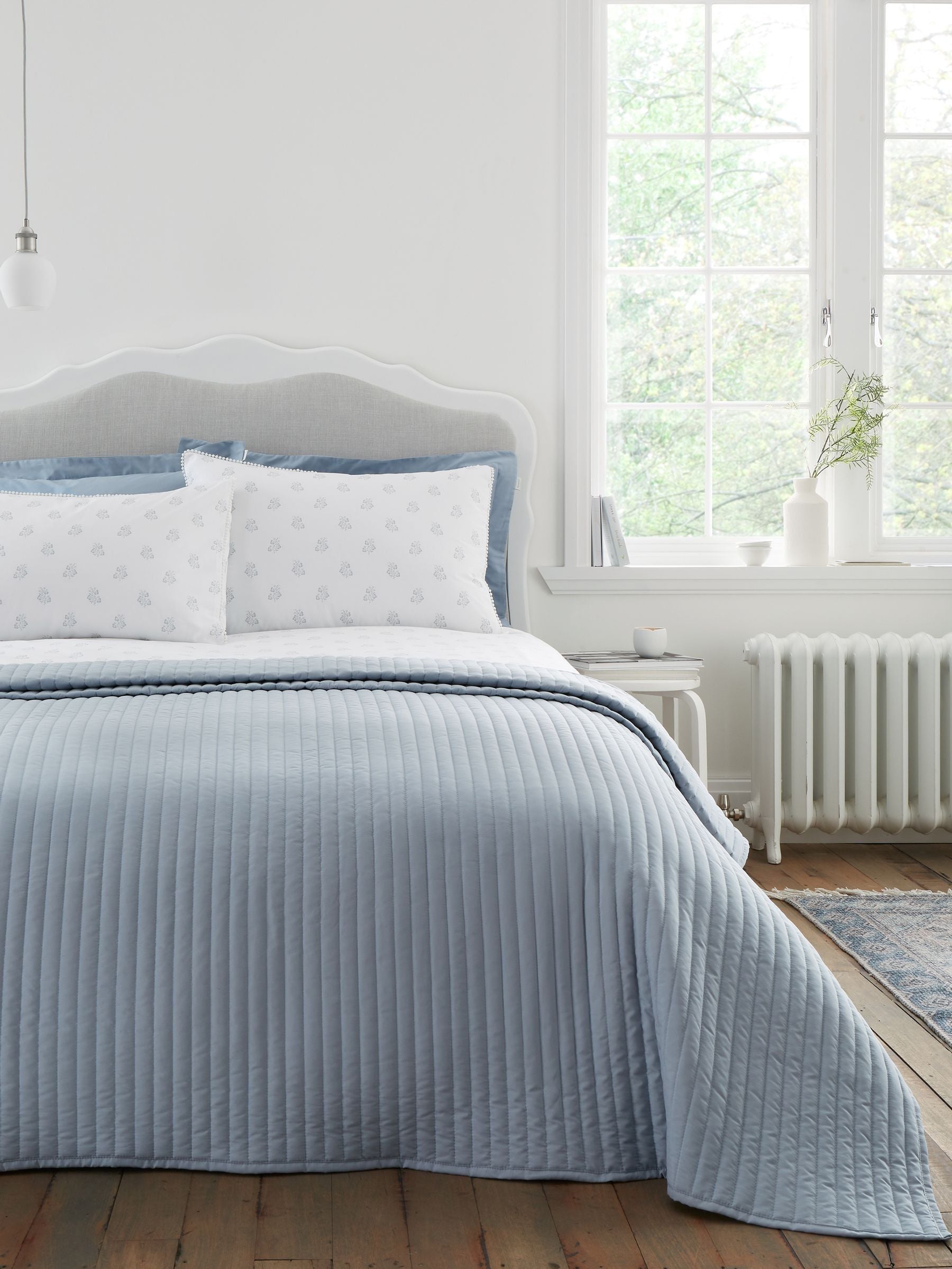 Bianca White Quilted Lines Bedspread 220x230cm