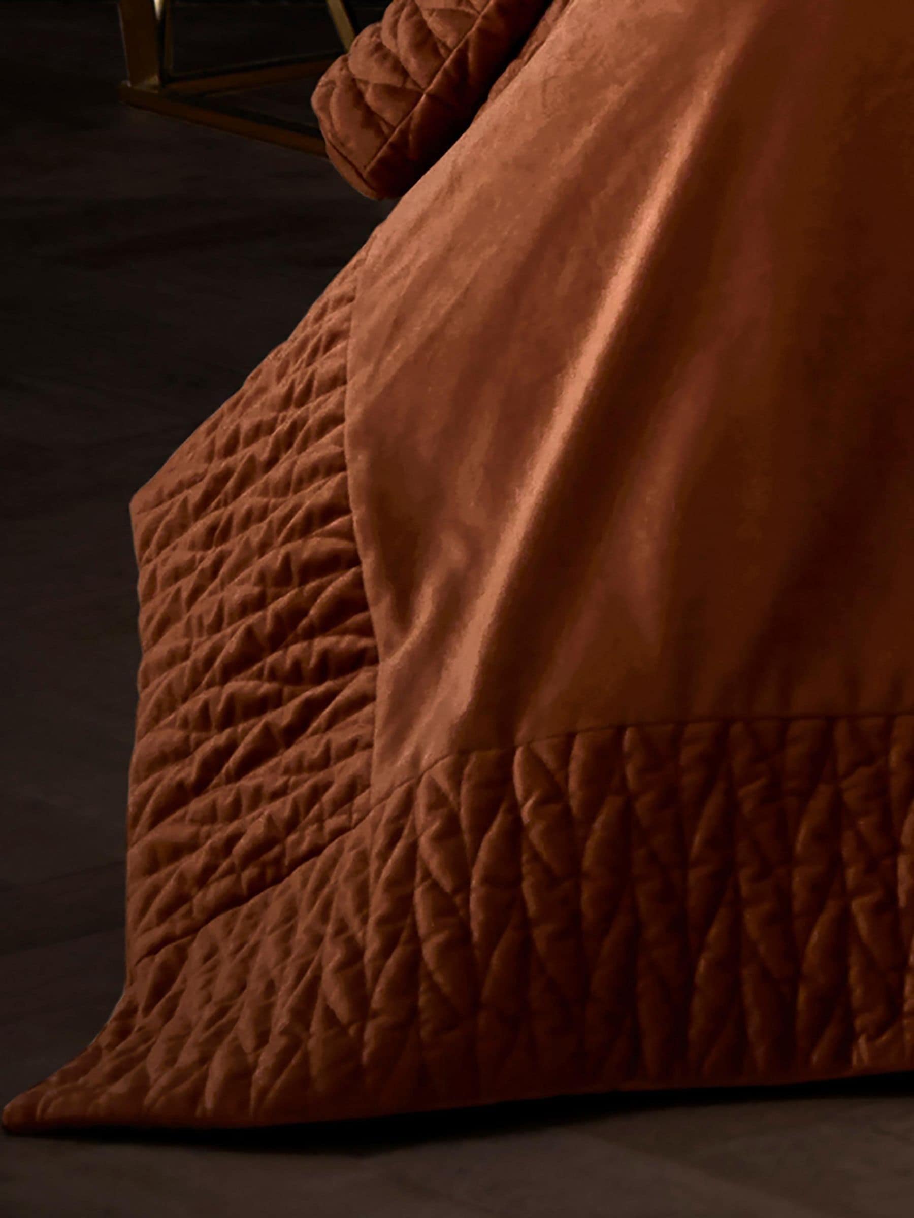 Laurence Llewelyn-Bowen Spice Siena velvet bedspread (British brand)