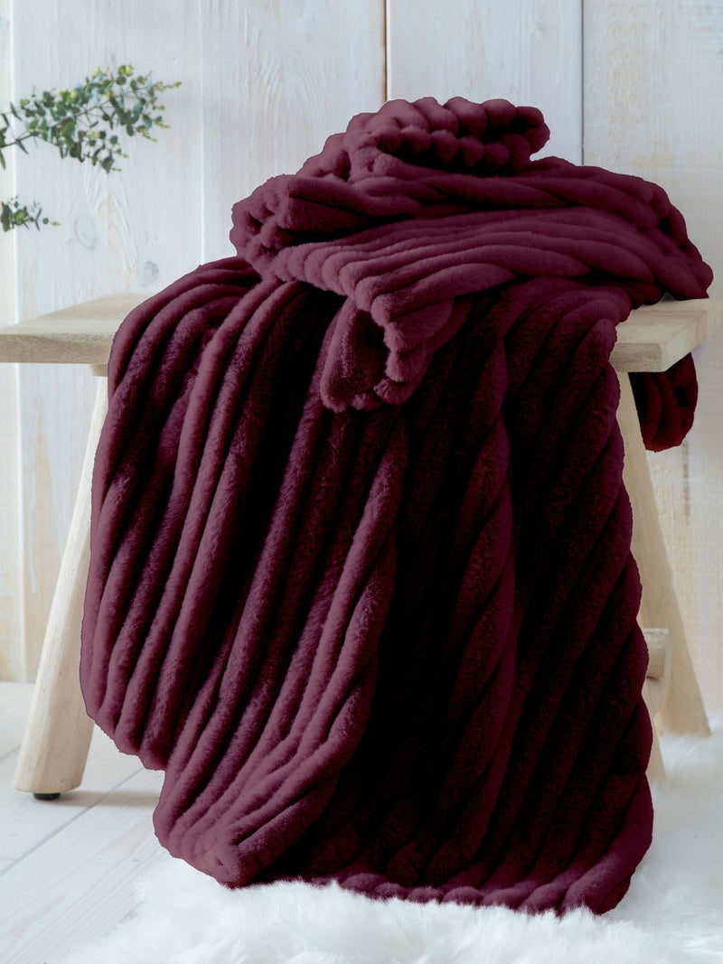 Appletree Burgundy Morritz Faux Fur Bedspread
