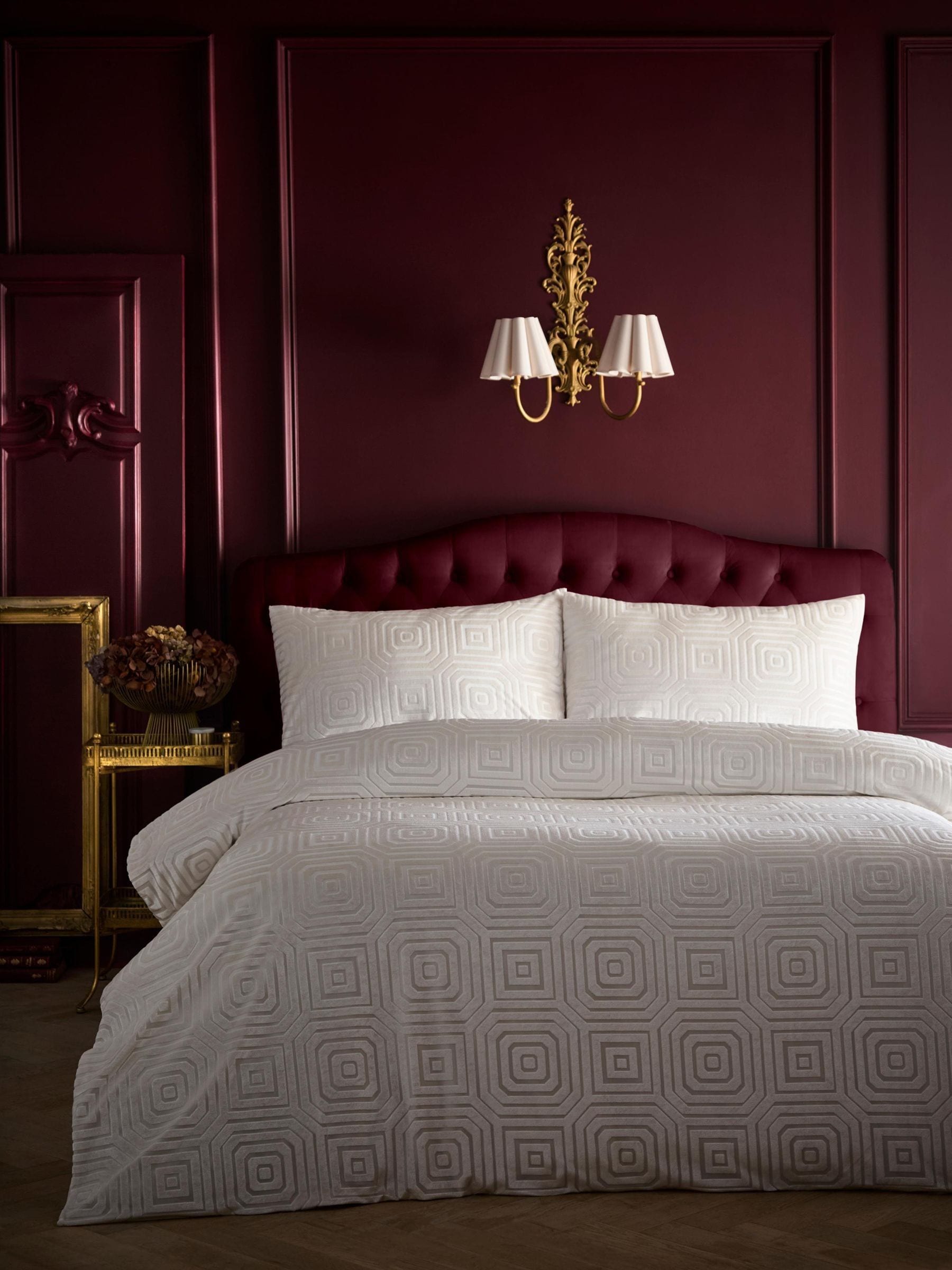 Laurence Llewelyn-Bowen Cream Emile Jacquard Duvet Cover Set