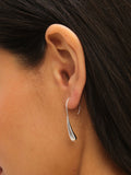 Simply Silver Sterlingsilber Fluid Fishhook Hängerohrringe