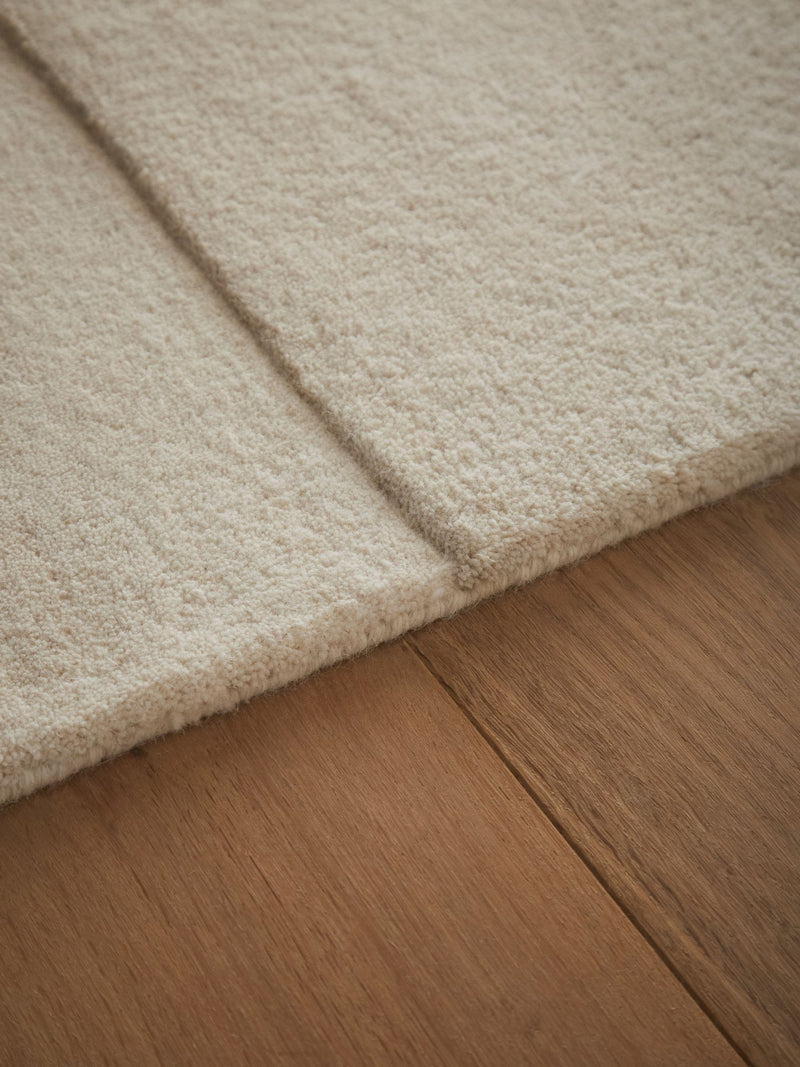 Origin cream sculptured rock wool rug (British brand)