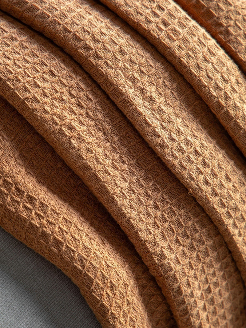 Gallery Home Mira Border waffle apricot throw (British brand)