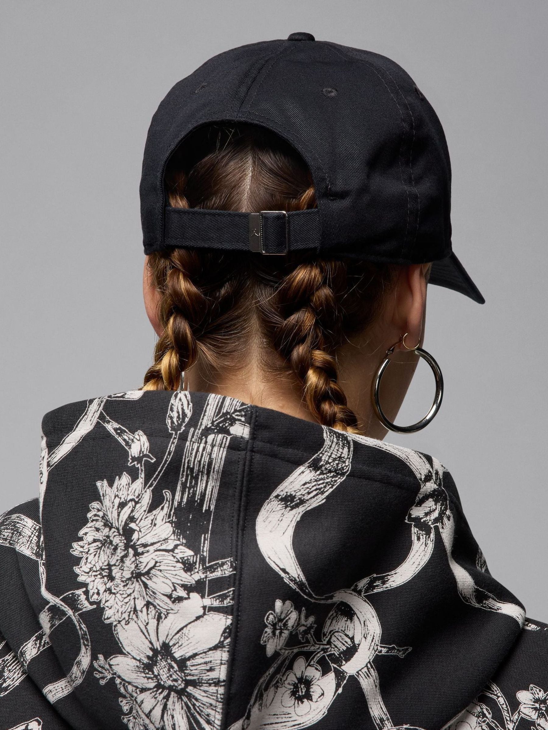 Nike Jordan Club hat black curved bill - British product