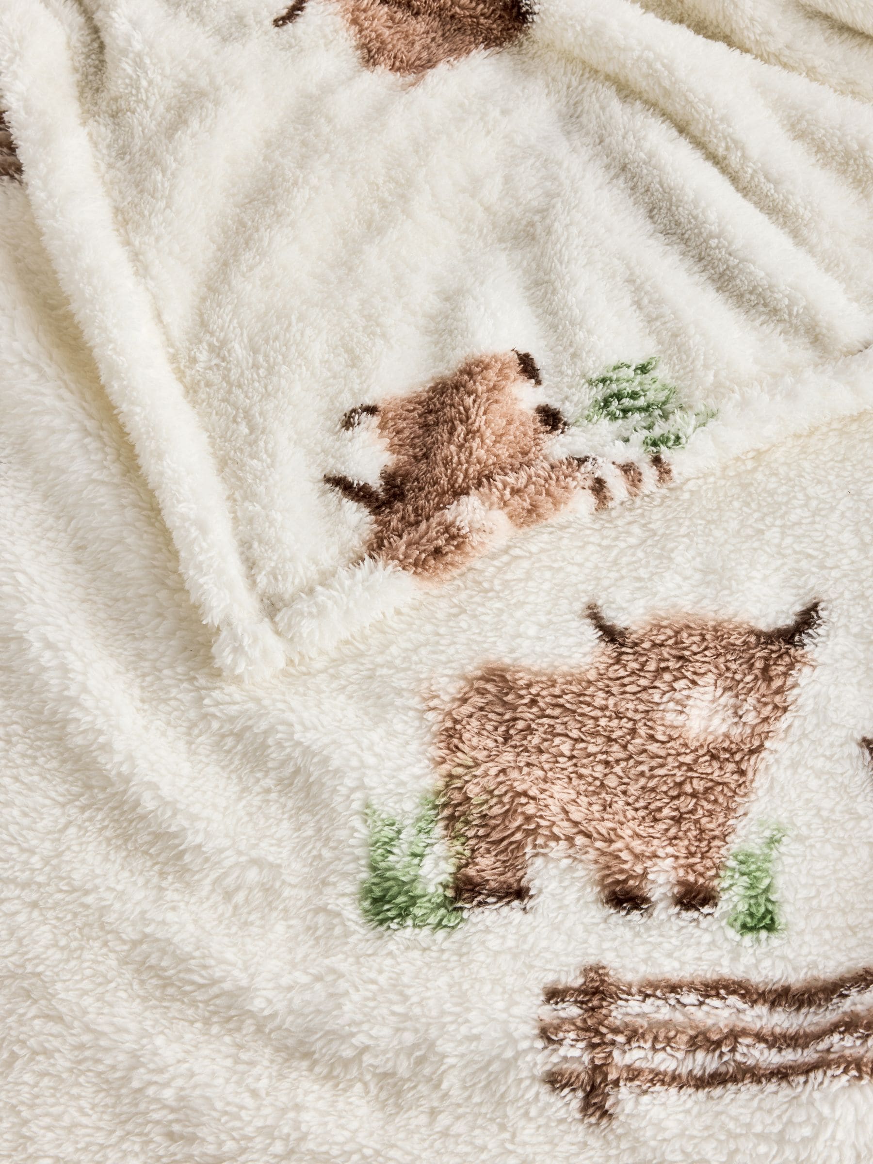 Natural Hamish Highland Cow fleece throw - British product