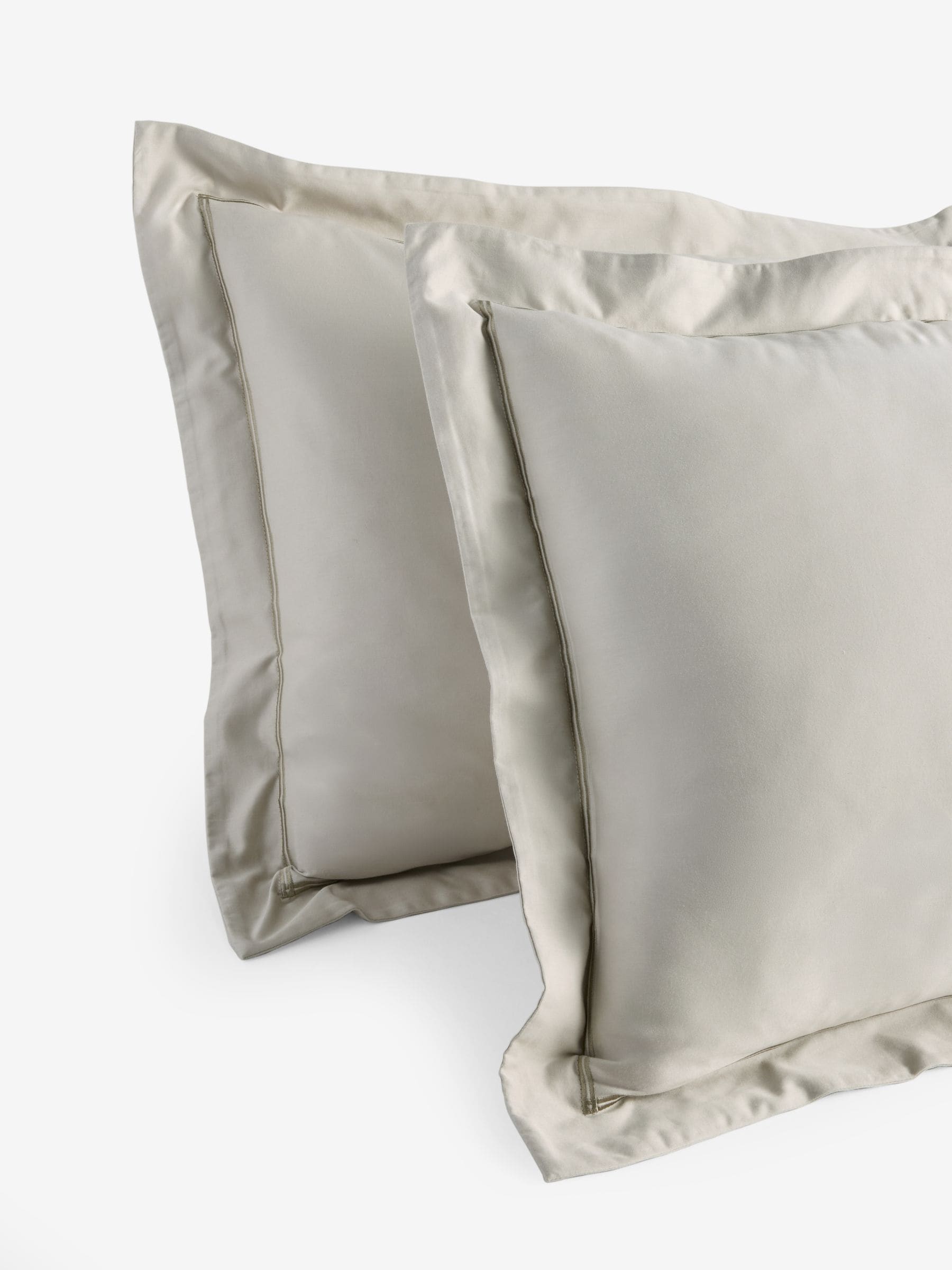 N. Premium grey silver pillowcases set of two, UK version
