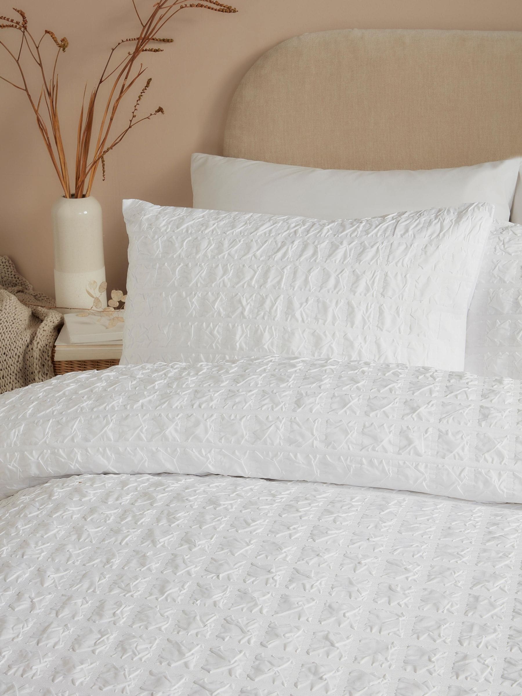 Serene white embossed grid duvet cover set (British brand)