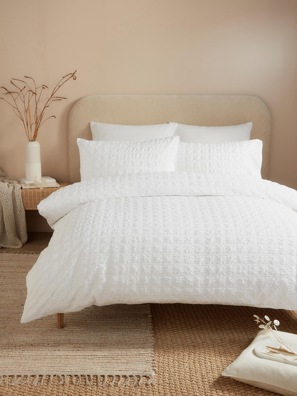 Serene white embossed grid duvet cover set (British brand)