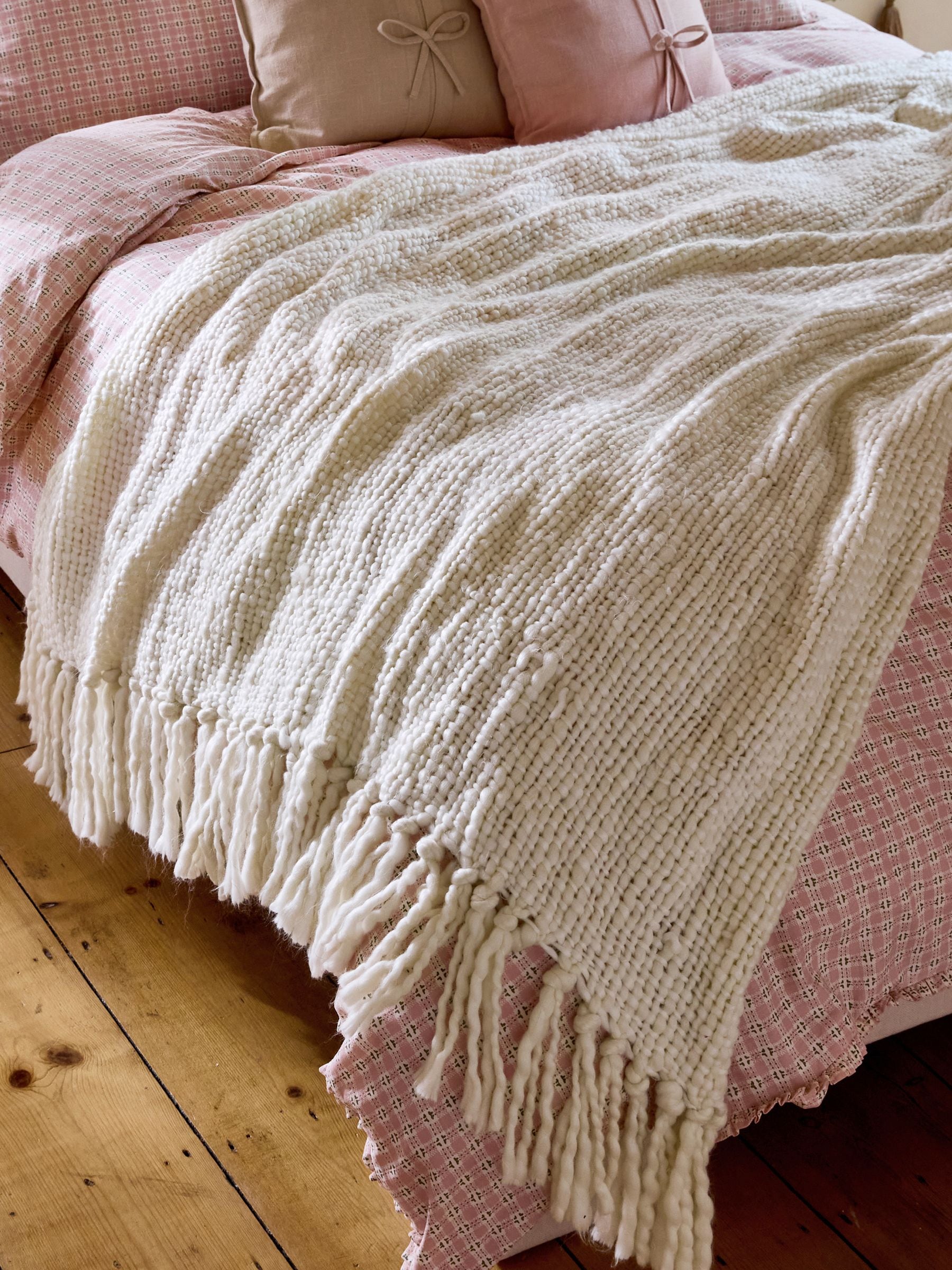 Laura Ashley Natural Kimberly Chunky Woven Throw