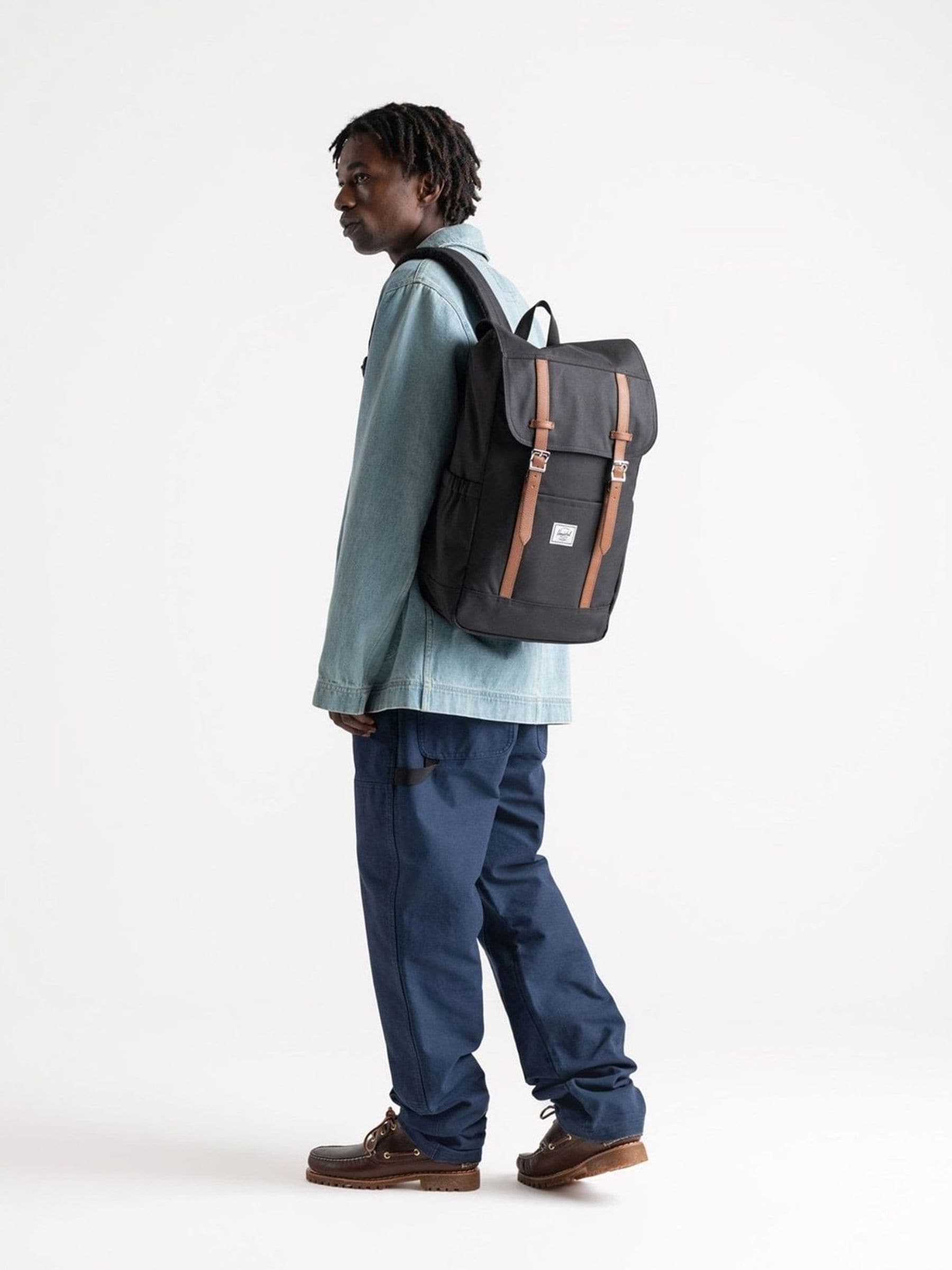 Herschel Black Retreat backpack (British brand)