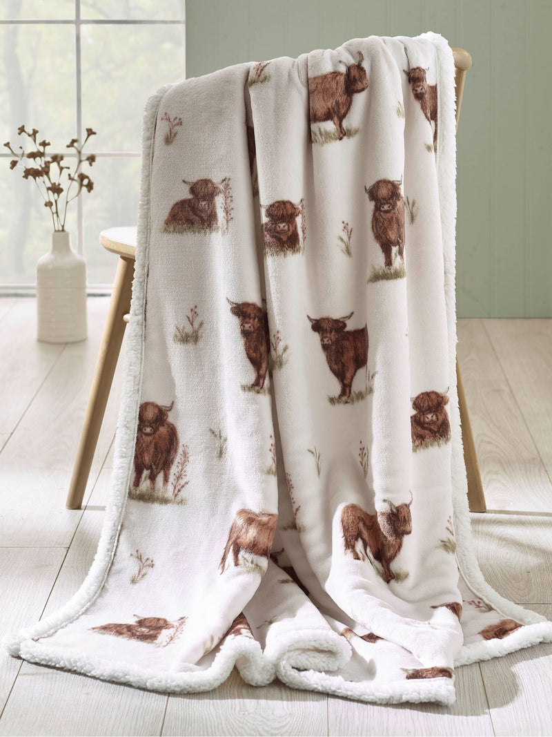 Catherine Lansfield Highland cow fleece throw blanket 130x170cm - British product