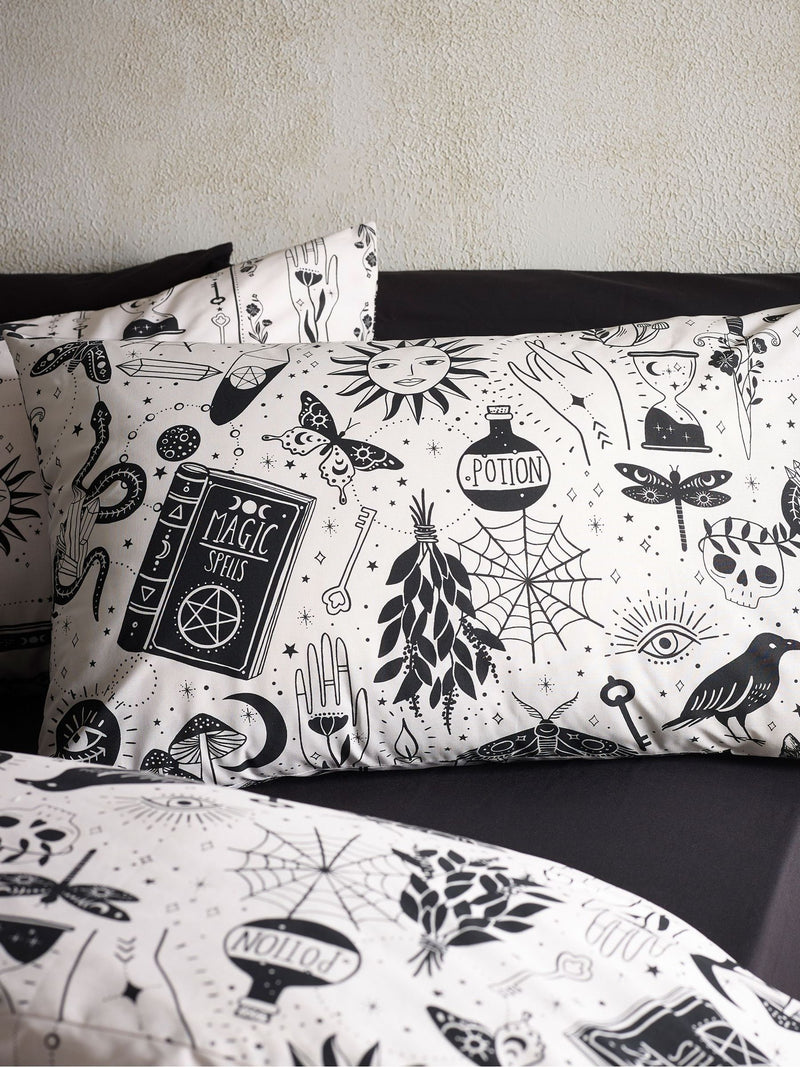 Catherine Lansfield Black/Natural Enchanted Witchcraft Reversible Duvet Cover Set - British product