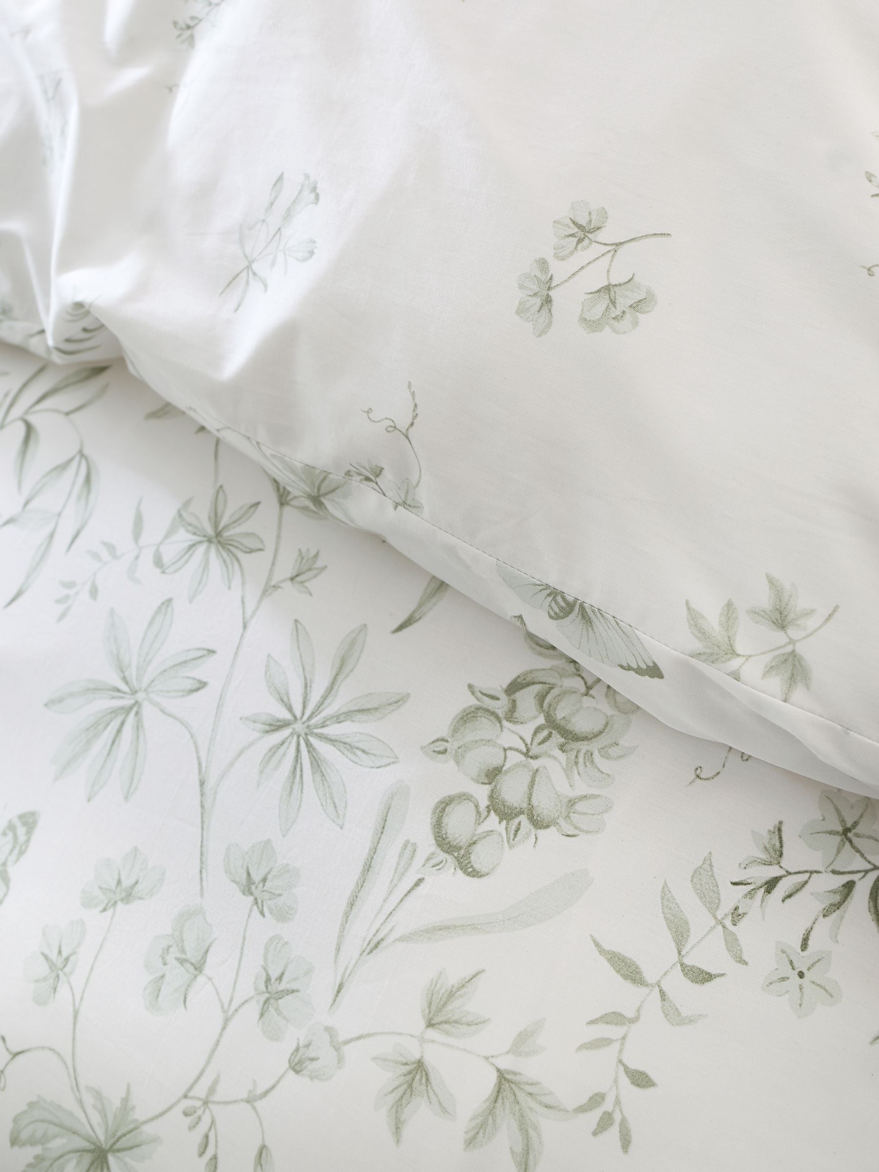 Bianca Floral Duvet Cover Set - British product