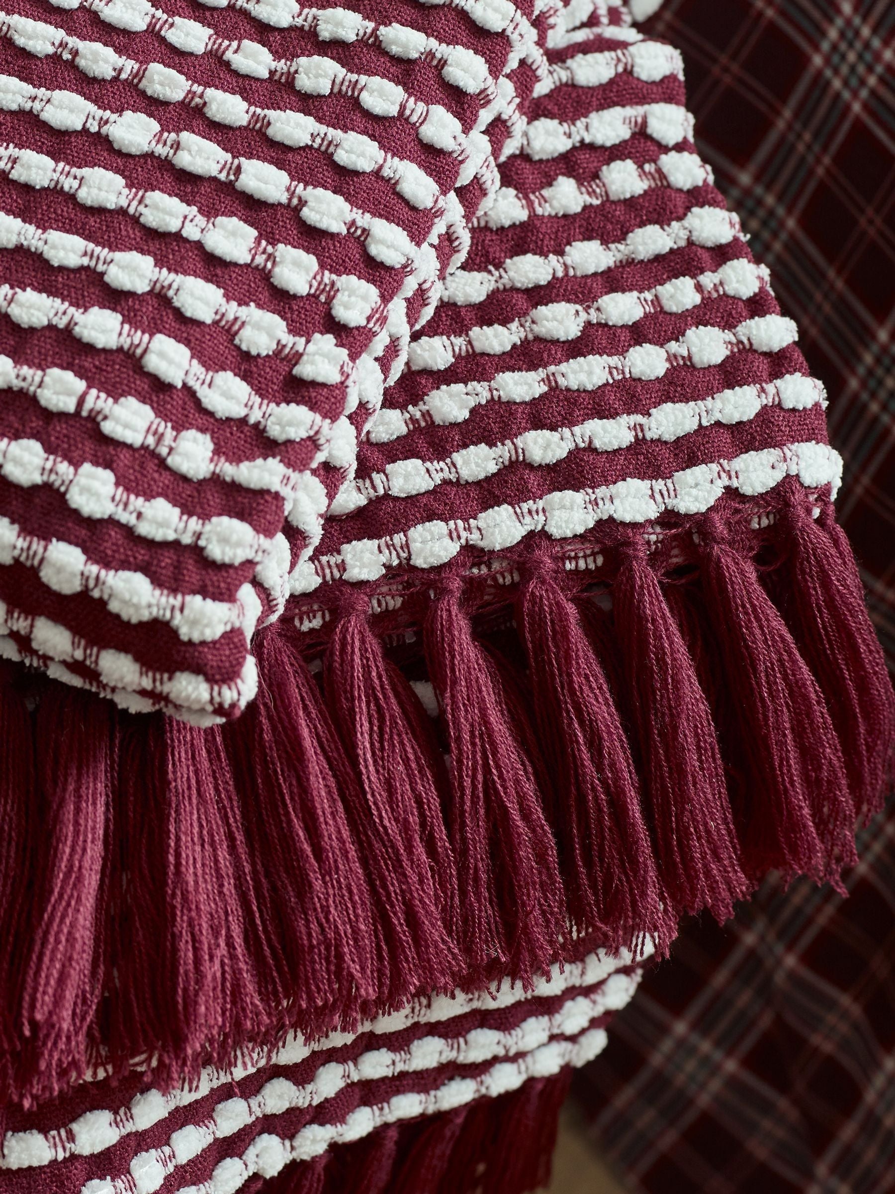 Catherine Lansfield Plum Stab Stitch Throw